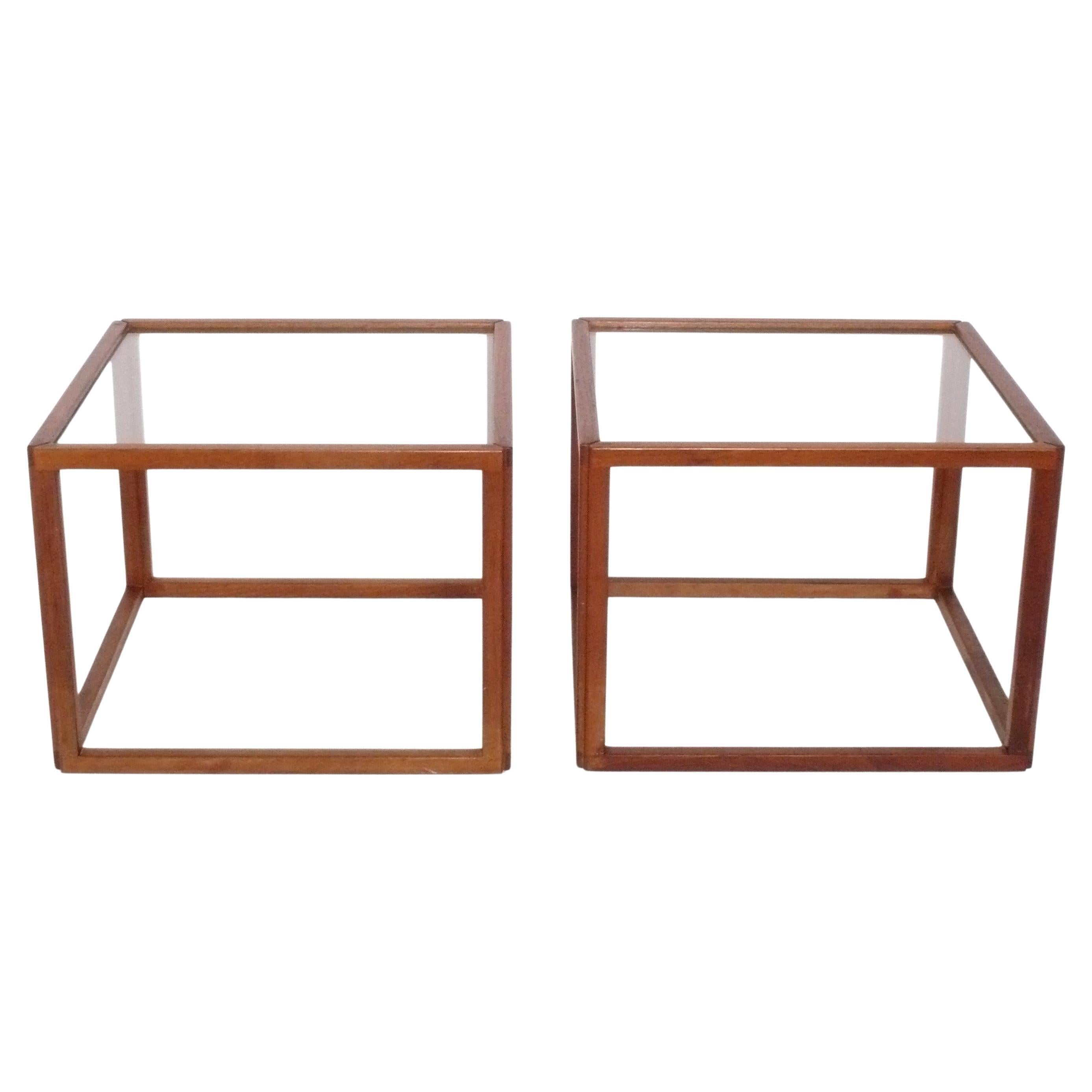 Kai Kristiansen Coppia di tavolini o comodini a cubo in teak, stile moderno danese in vendita