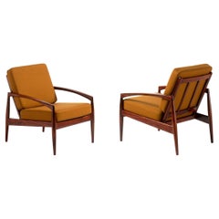 Lounge Chairs