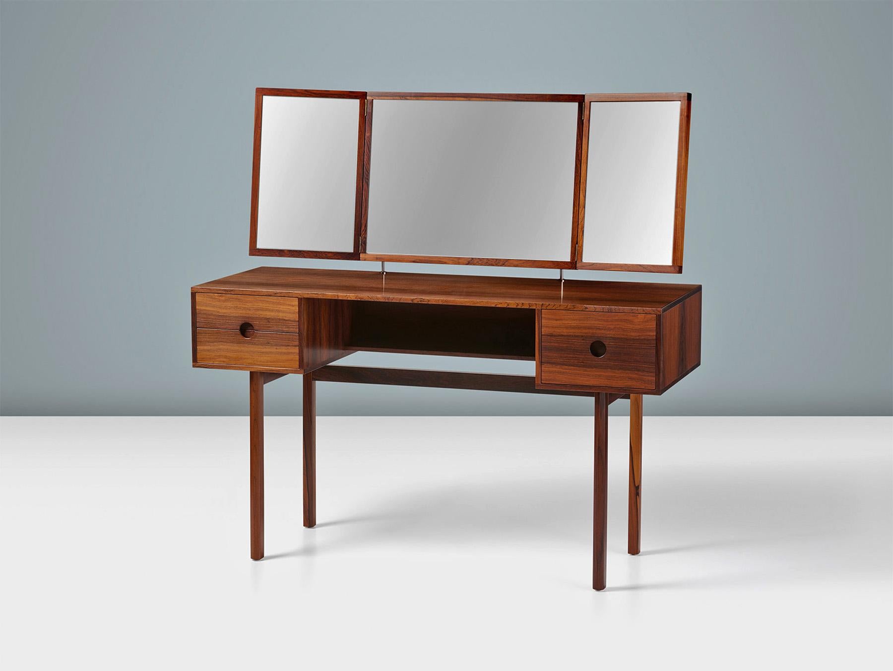 Tocador danés de palisandro de los años 60 Kai Kristiansen Escandinavo moderno en venta