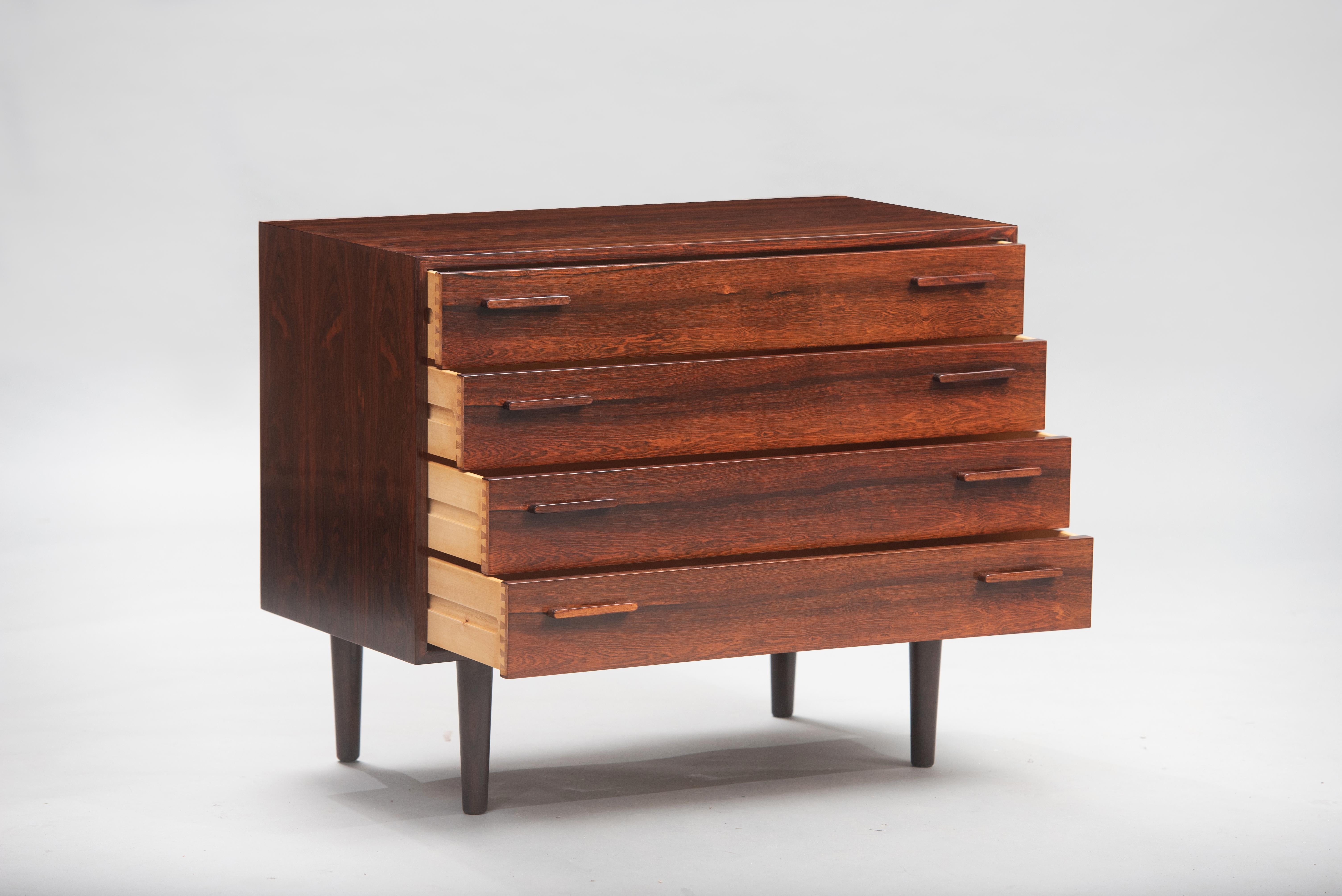 Kai Kristiansen Mid-Century Modern Danish rosewood chest of drawers for Feldballe Møbelfabrik.