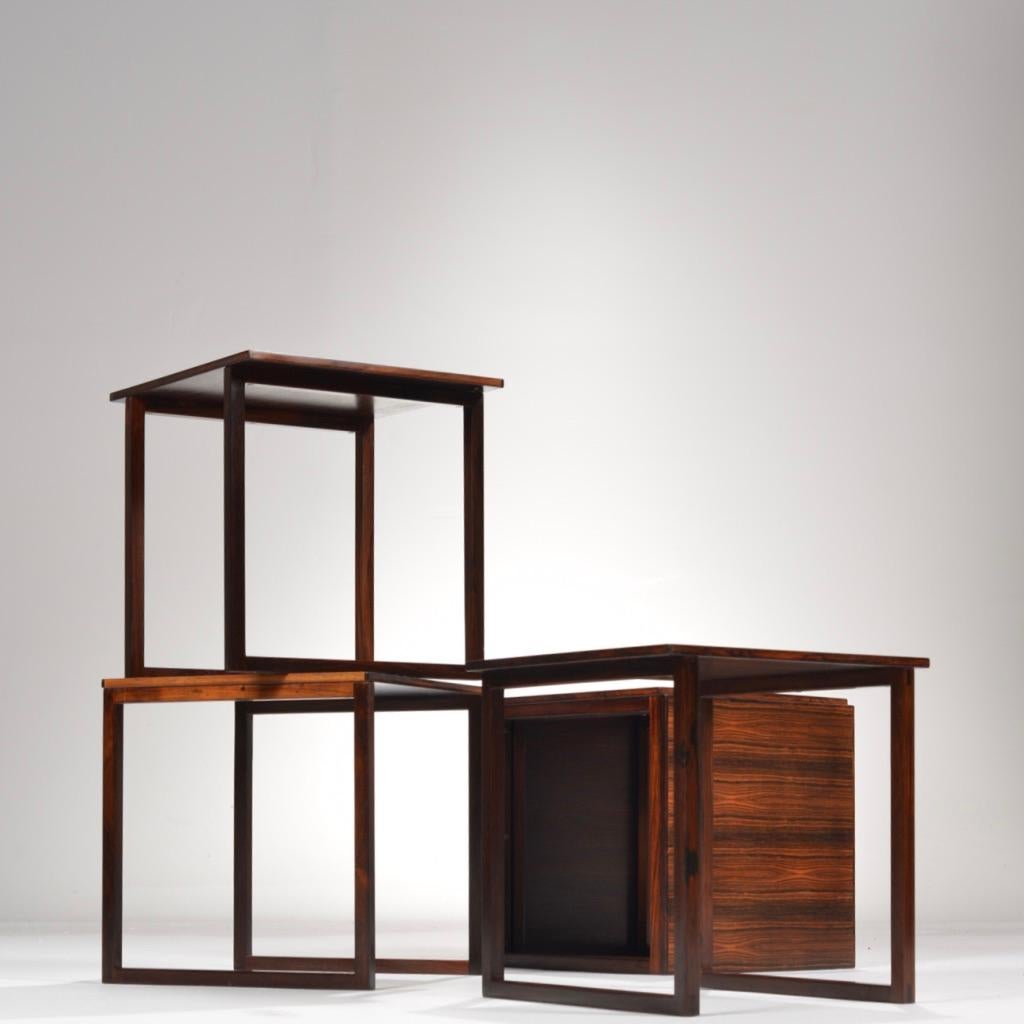 Fin du 20e siècle Kai Kristiansen « cube » en bois de rose de trois tables imbriquées en vente