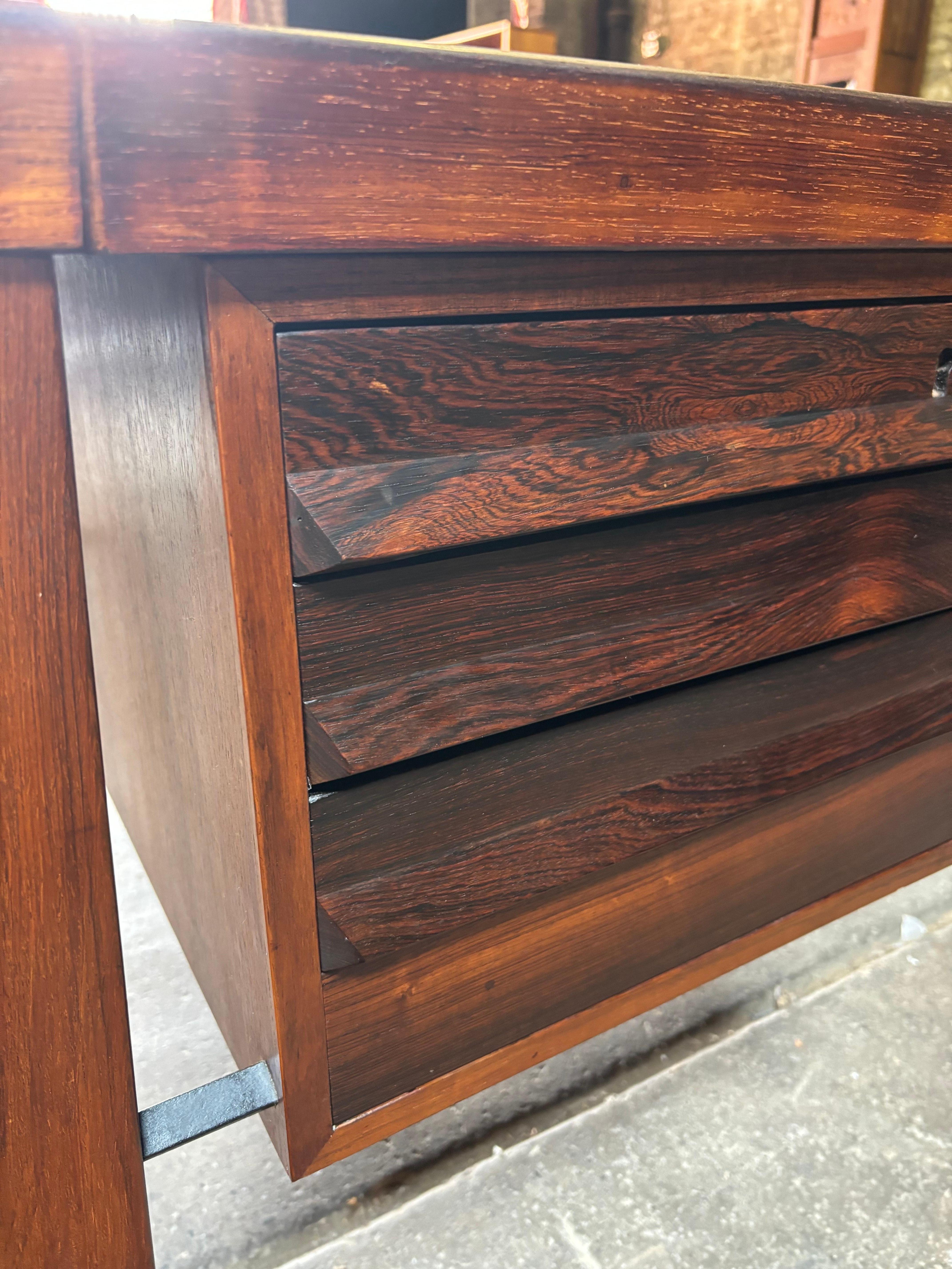 Kai Kristiansen Rosewood Desk Model 70 7