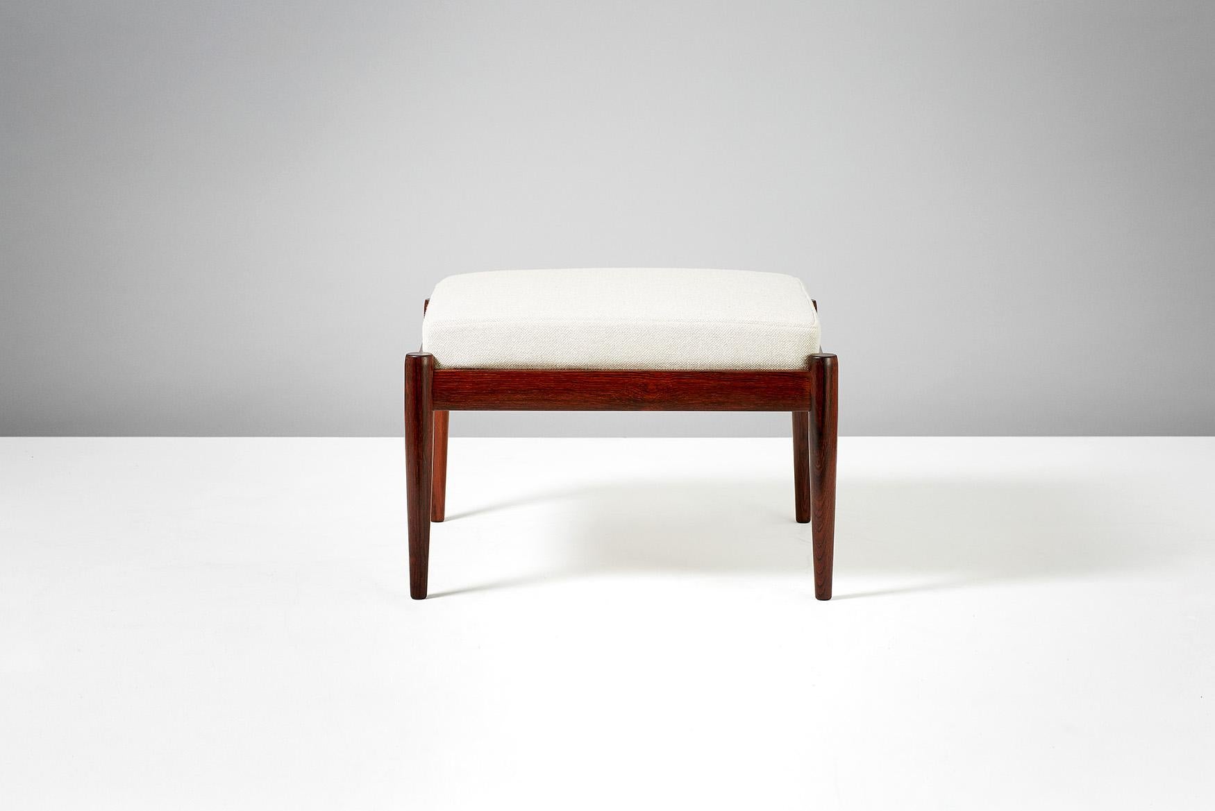 Kai Kristiansen

Square Ottoman, 1950s

Produced by Magnus Olesen, Denmark in solid rosewood. New foam cushion upholstered in pale wool fabric from Kvadrat, Denmark. 

 

 