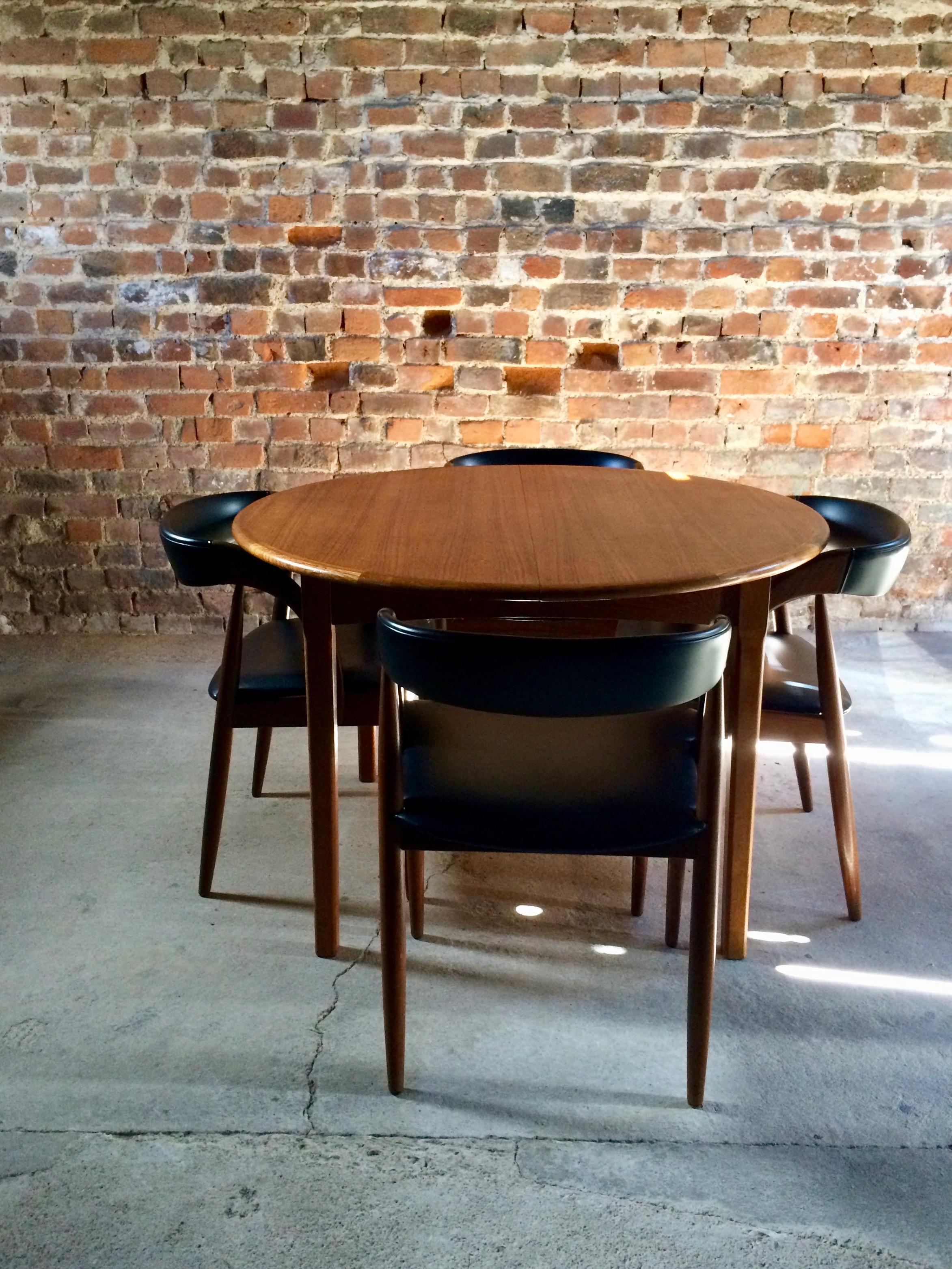 Kai Kristiansen Round Dining Table & Four Dining Chairs Midcentury Danish 1970s In Good Condition In Longdon, Tewkesbury