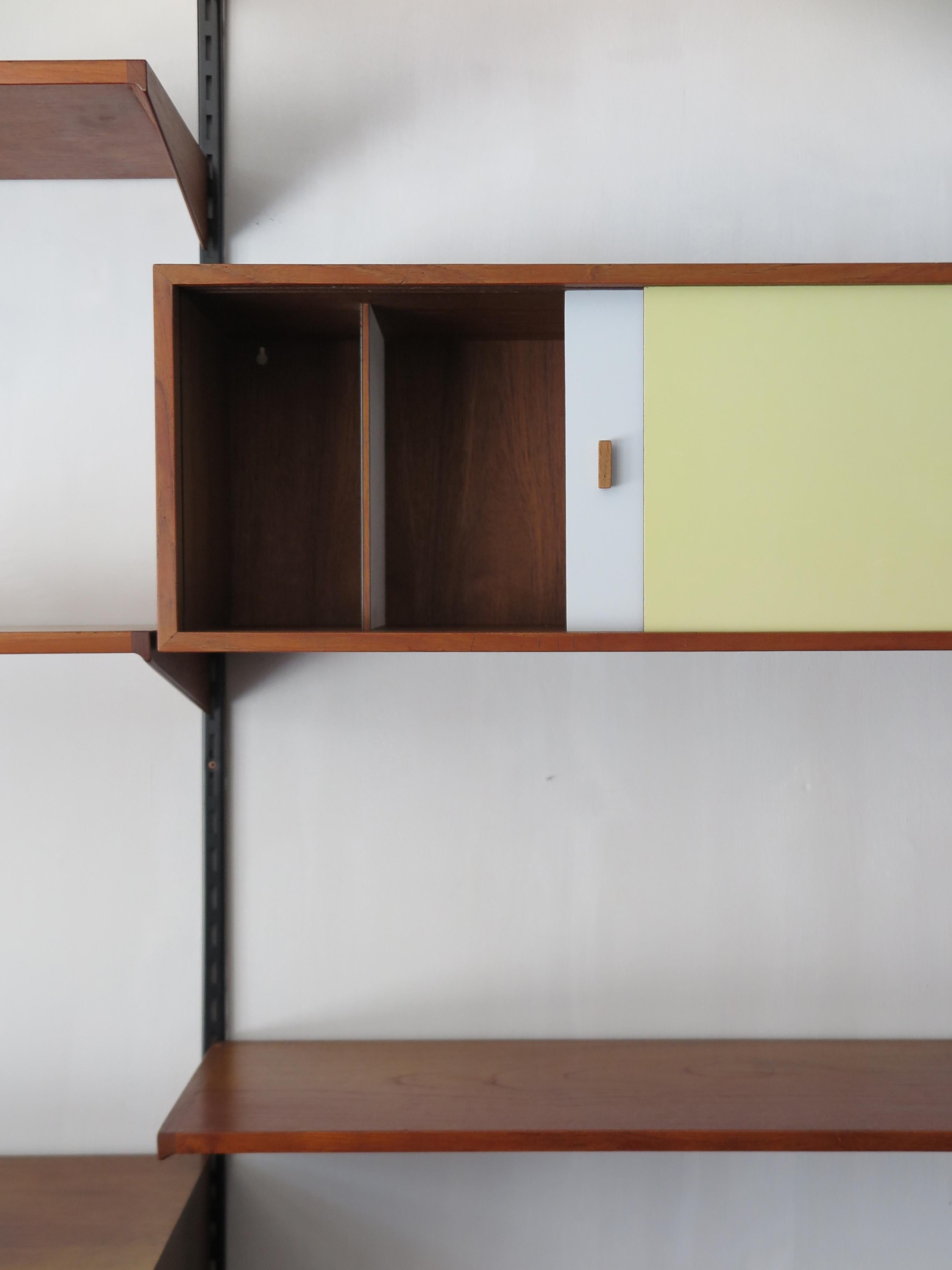 Kai Kristiansen Scandinavian Teak Shelves System for FM Mobler, 1960s 2