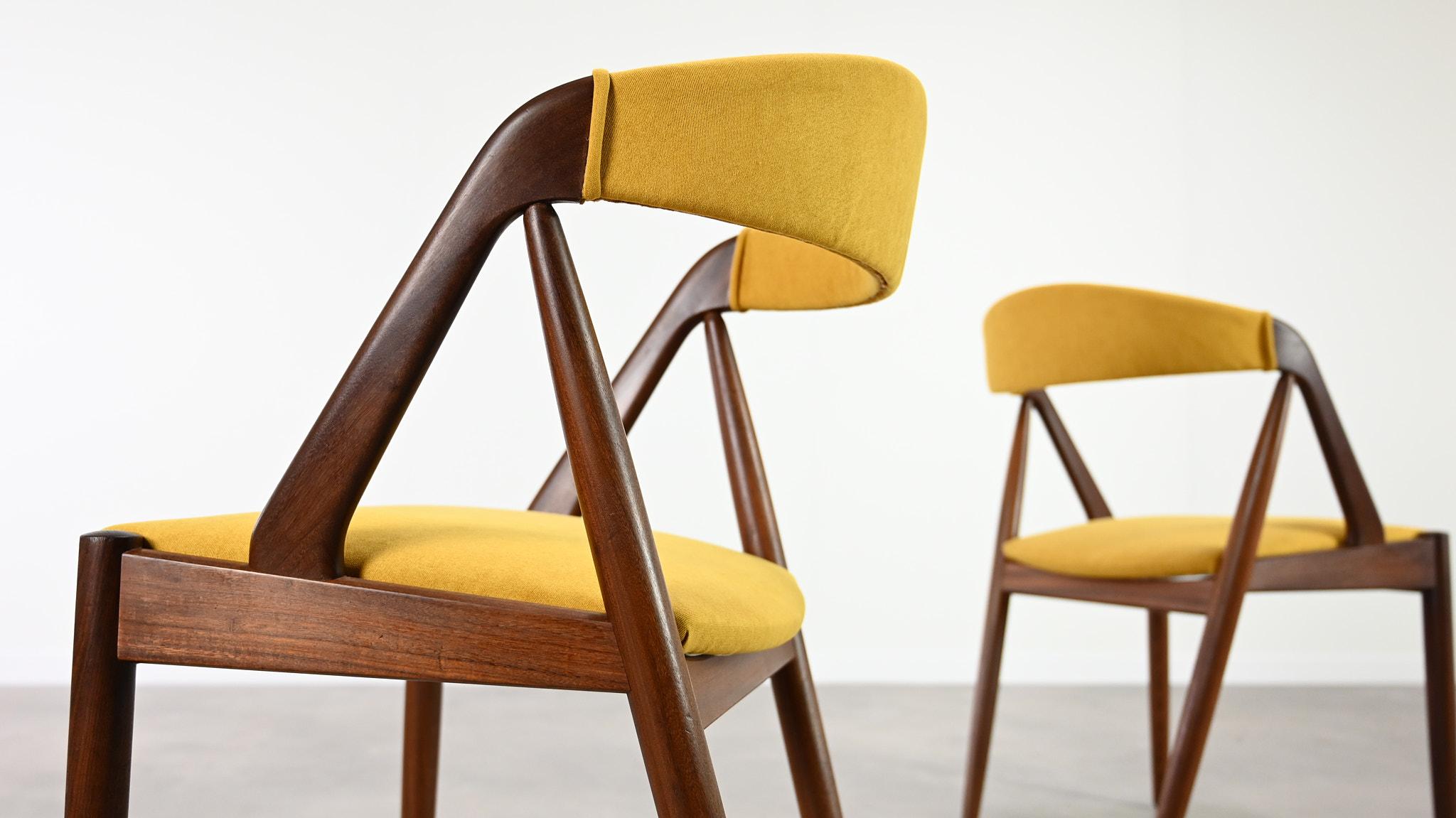 Kai Kristiansen, set of 8 chairs model 31 11