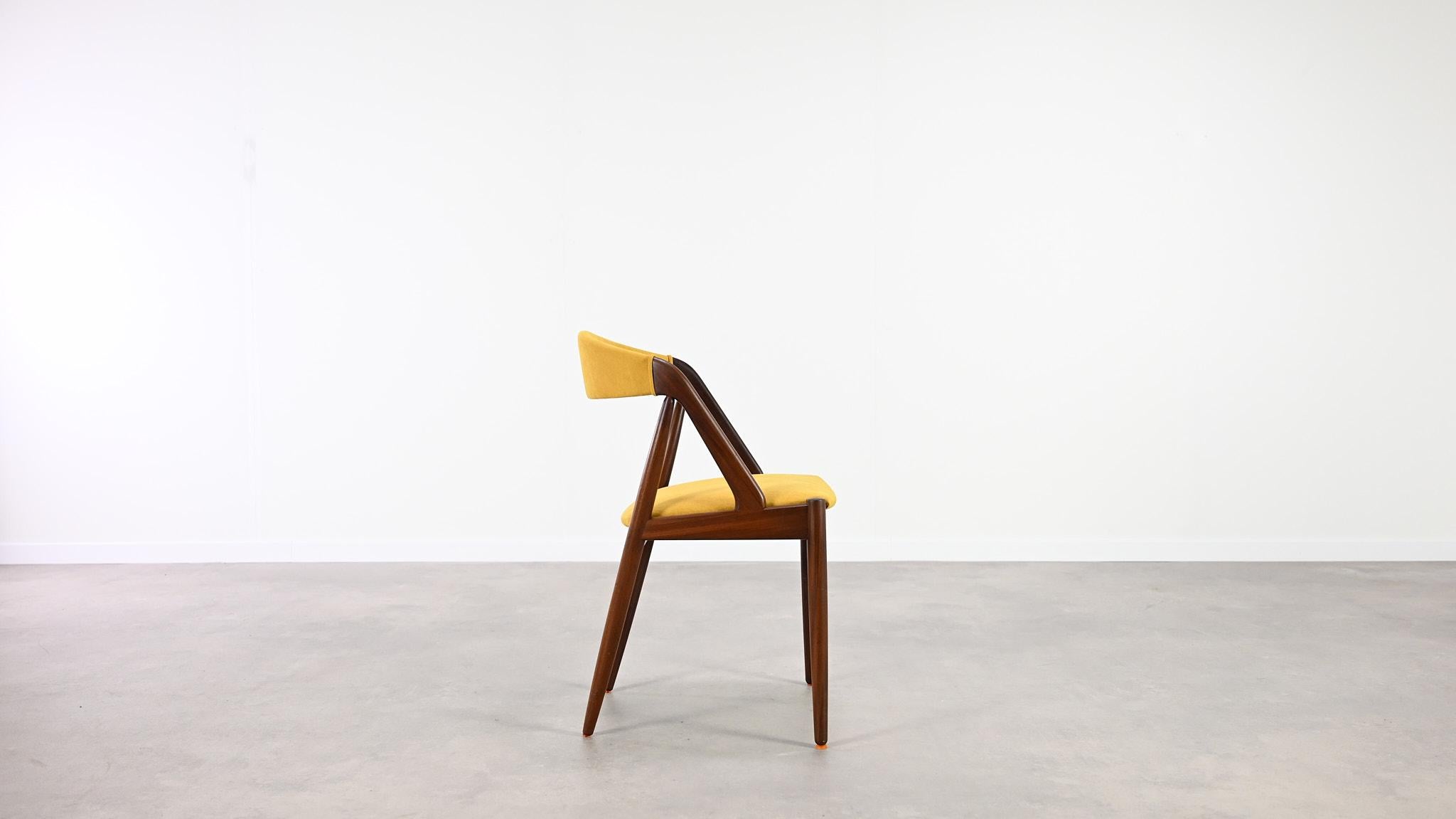 Danish Kai Kristiansen, set of 8 chairs model 31