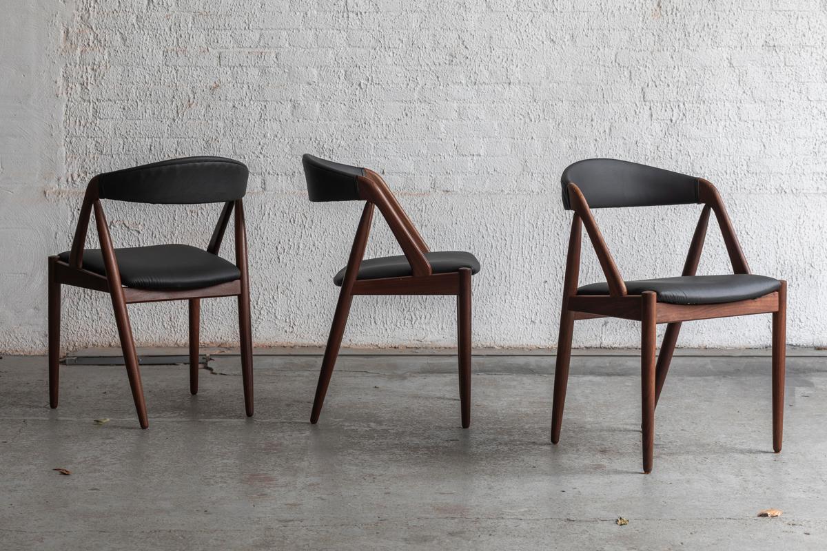 Danish Kai Kristiansen Set of 8 Dining Chairs ‘Model 31’, Denmark, 1960s 