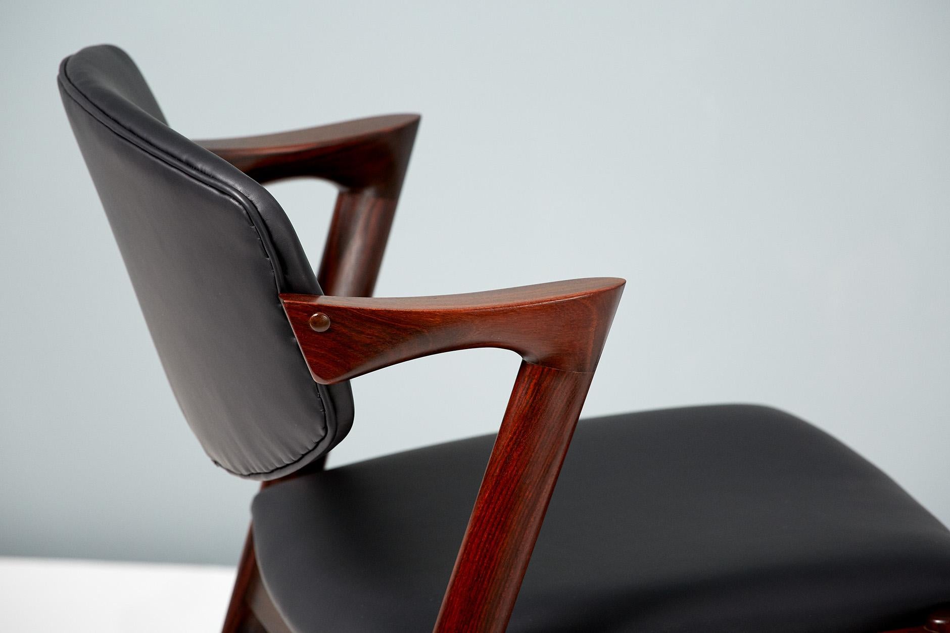 Scandinavian Modern Kai Kristiansen Set of 8 Model 42 Dining Chairs, Rosewood and Leather