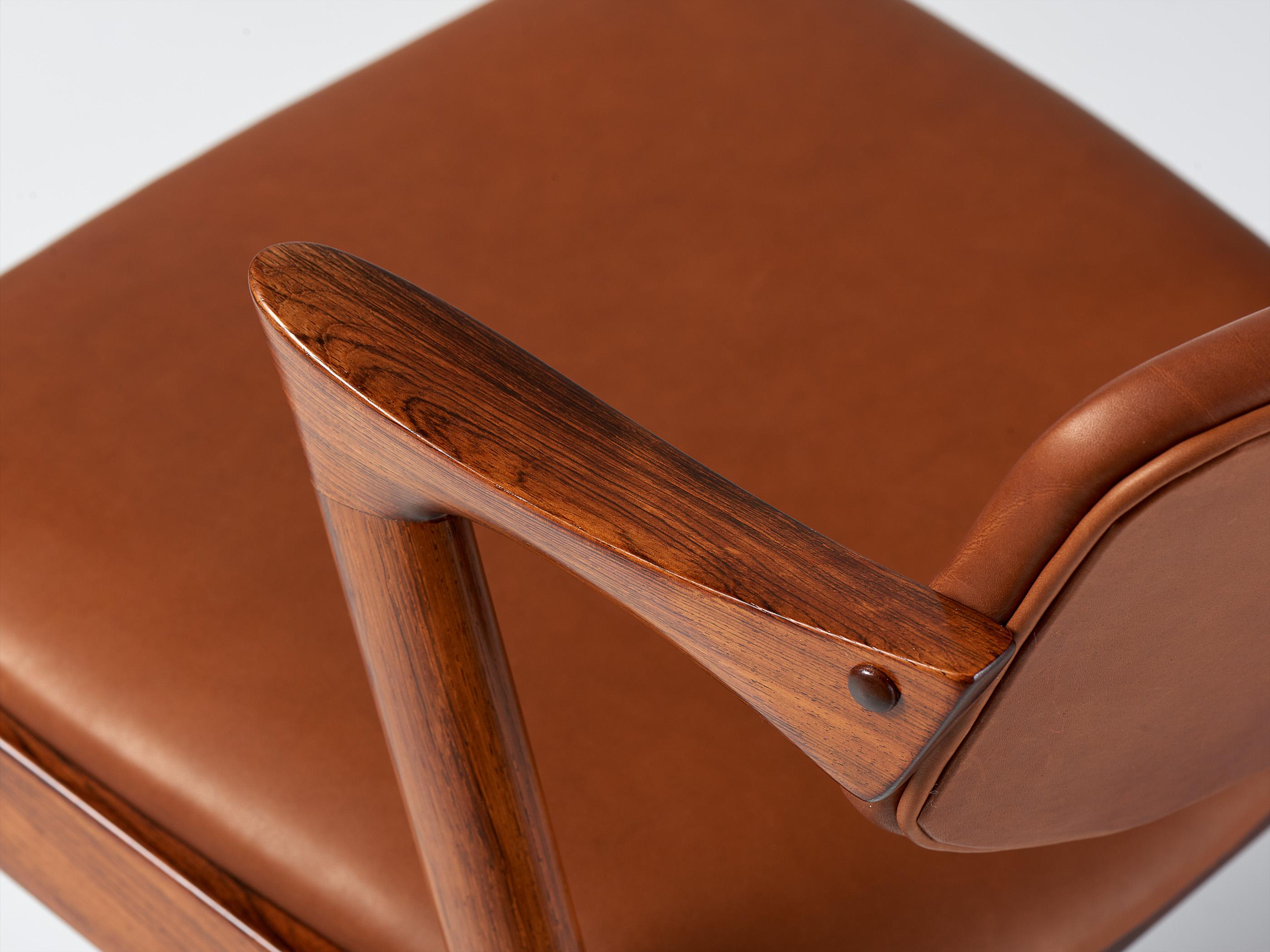 Kai Kristiansen Set of 8 Model 42 Rosewood and Leather Dining Chairs en venta 1