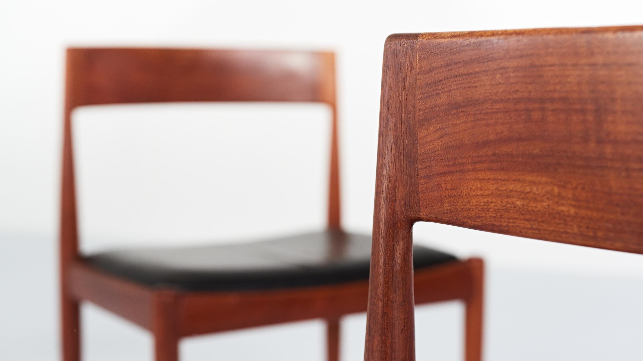 Kai Kristiansen, Set of Six “4110” Chairs for Fritz Hansen, Denmark, C. 1960 3