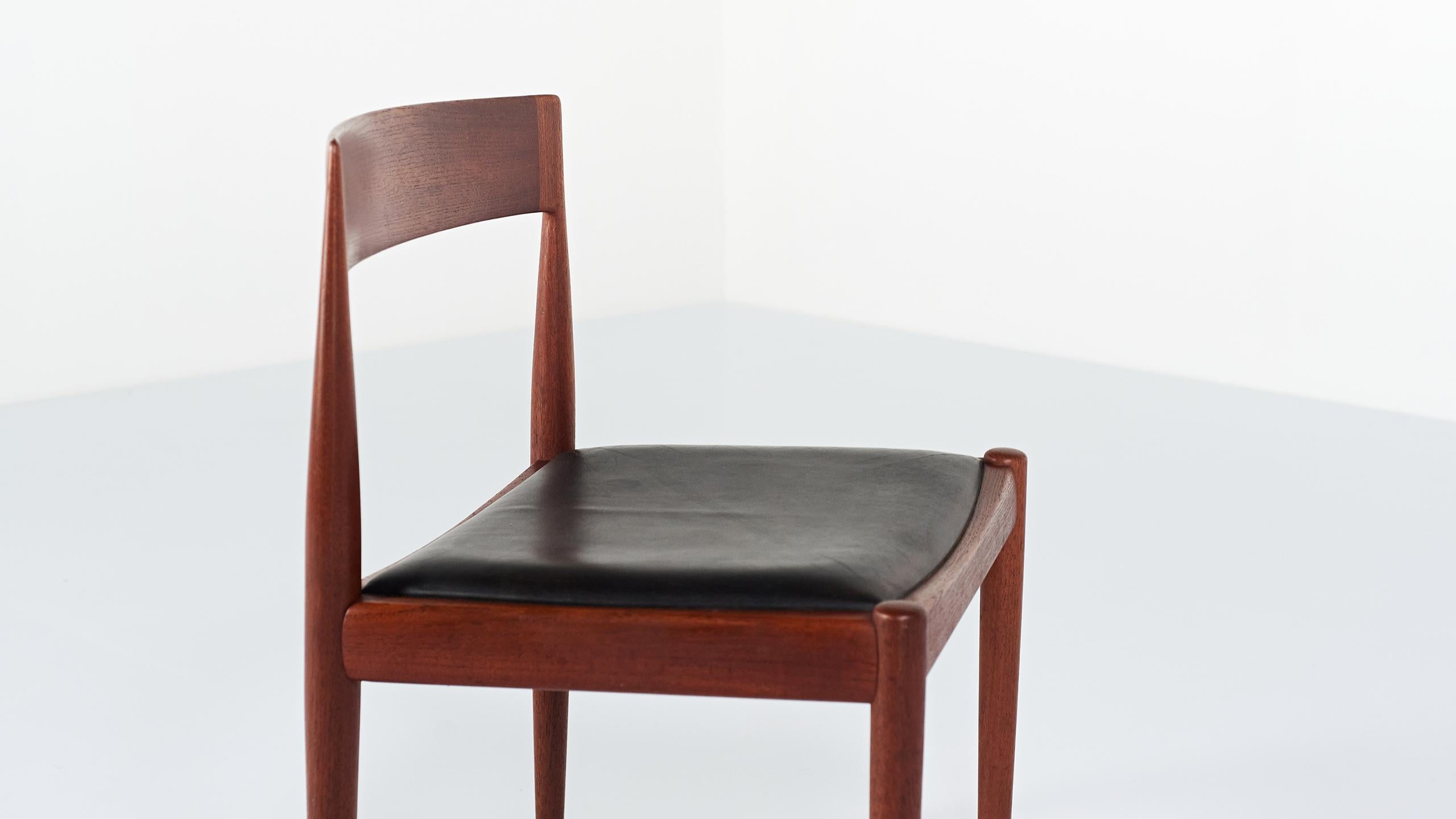 Mid-20th Century Kai Kristiansen, Set of Six “4110” Chairs for Fritz Hansen, Denmark, C. 1960