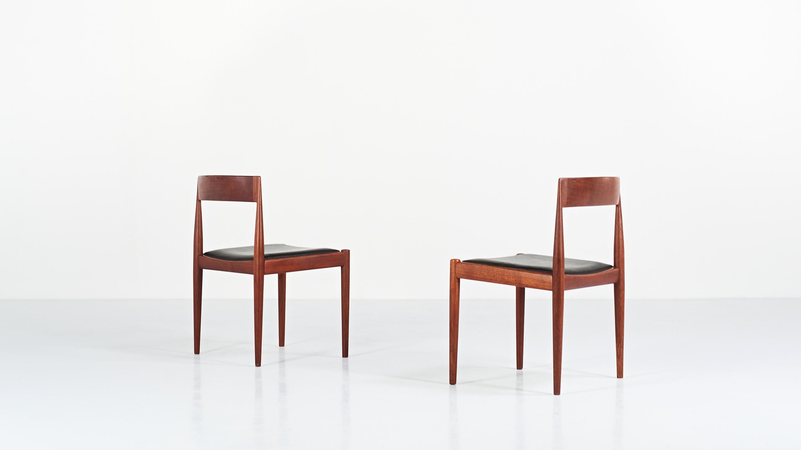 Kai Kristiansen, Set of Six “4110” Chairs for Fritz Hansen, Denmark, C. 1960 1