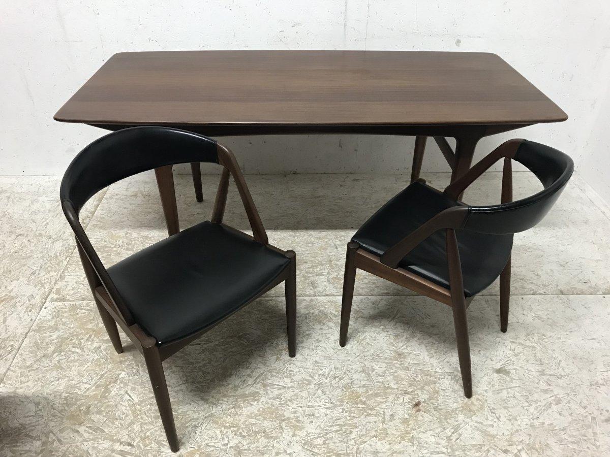 Milieu du XXe siècle Kai Kristiansen, ensemble de six chaises de salle à manger en teck, modèle 31 et table à manger assortie en vente