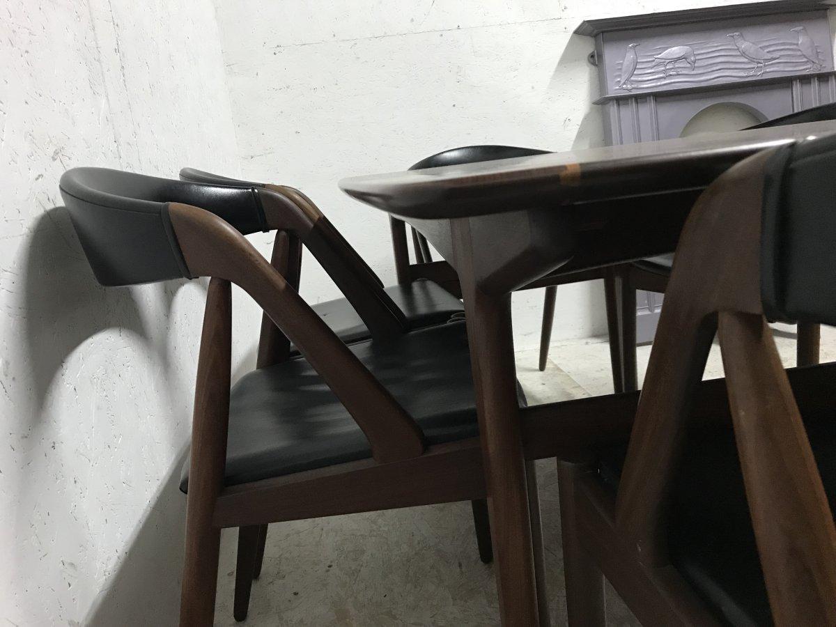Kai Kristiansen, Set of Six Teak, Model 31 Dining Chairs & Matching Dining Table In Good Condition For Sale In London, GB