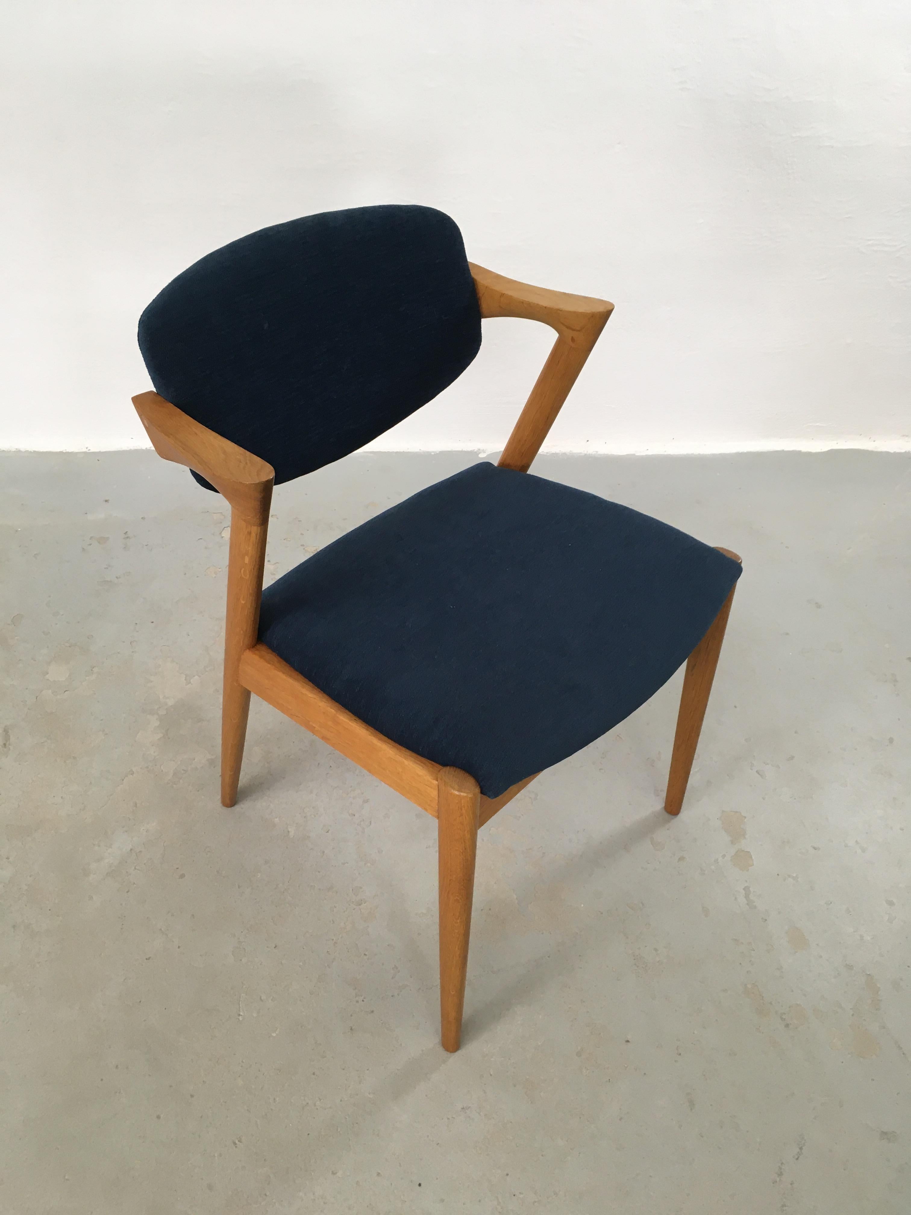 Ten Restored Kai Kristiansen Oak Dining Chairs Custom Reupholstery Included For Sale 2