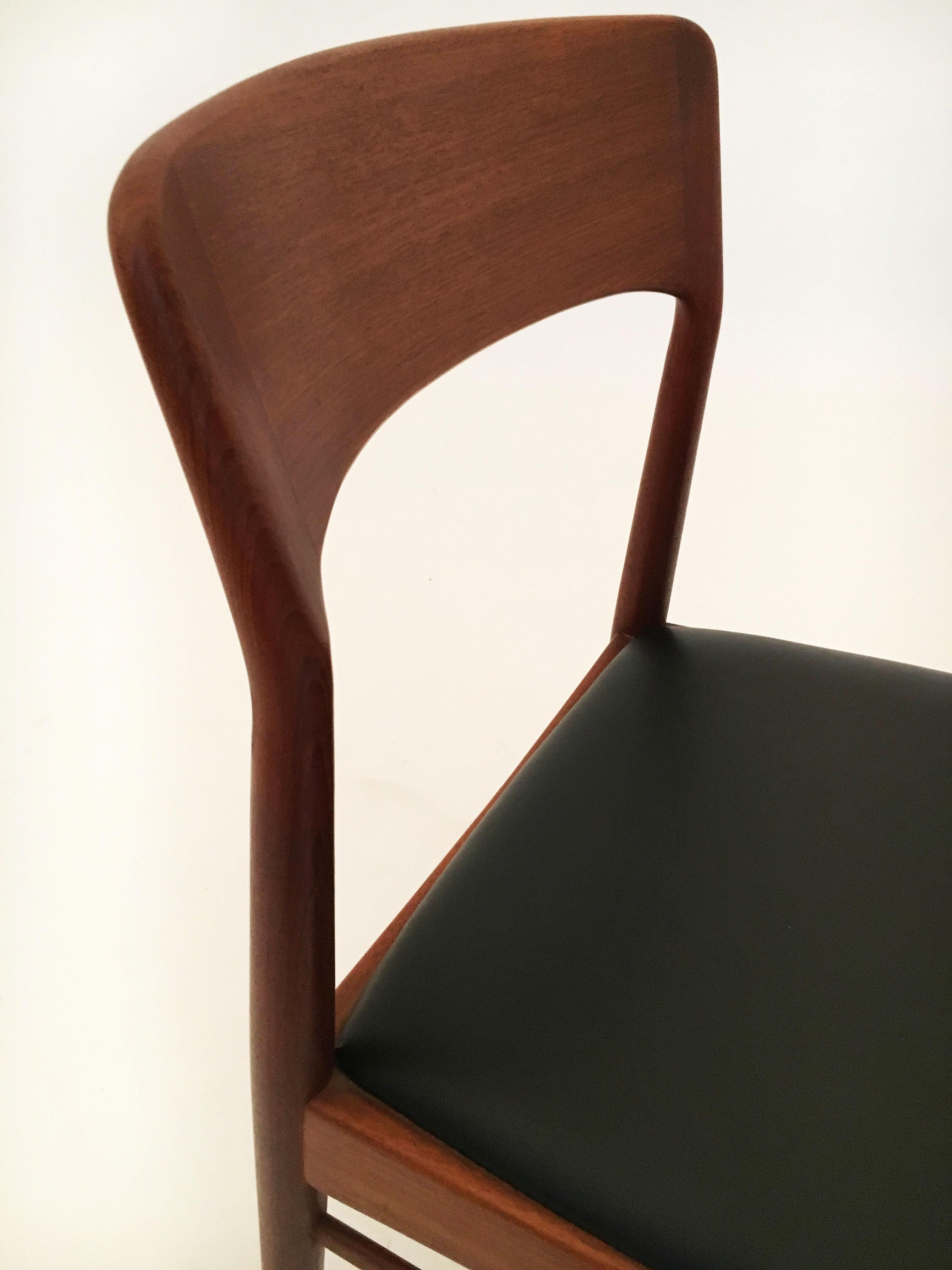 Kai Kristiansen Six Dining Chairs in Teak for Korup Stolefabrik, Denmark, 1960s 8