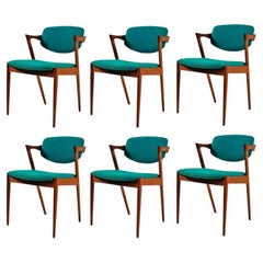 Kai Kristiansen Six chaises à manger en teck entièrement restaurées Inc. Rembourrage sur mesure