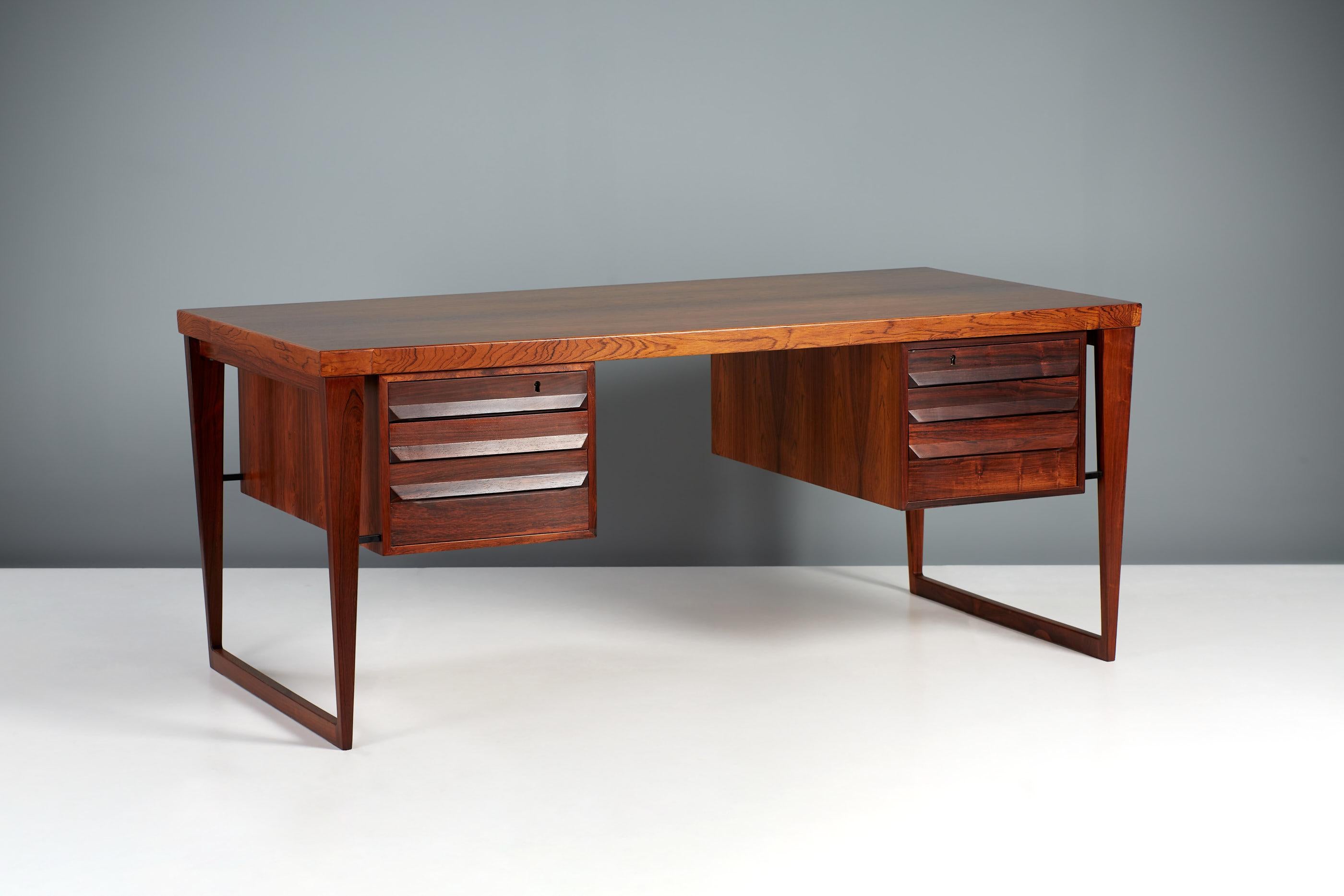 Kai Kristiansen Sled Leg Rosewood Desk c1960s In Excellent Condition In London, GB
