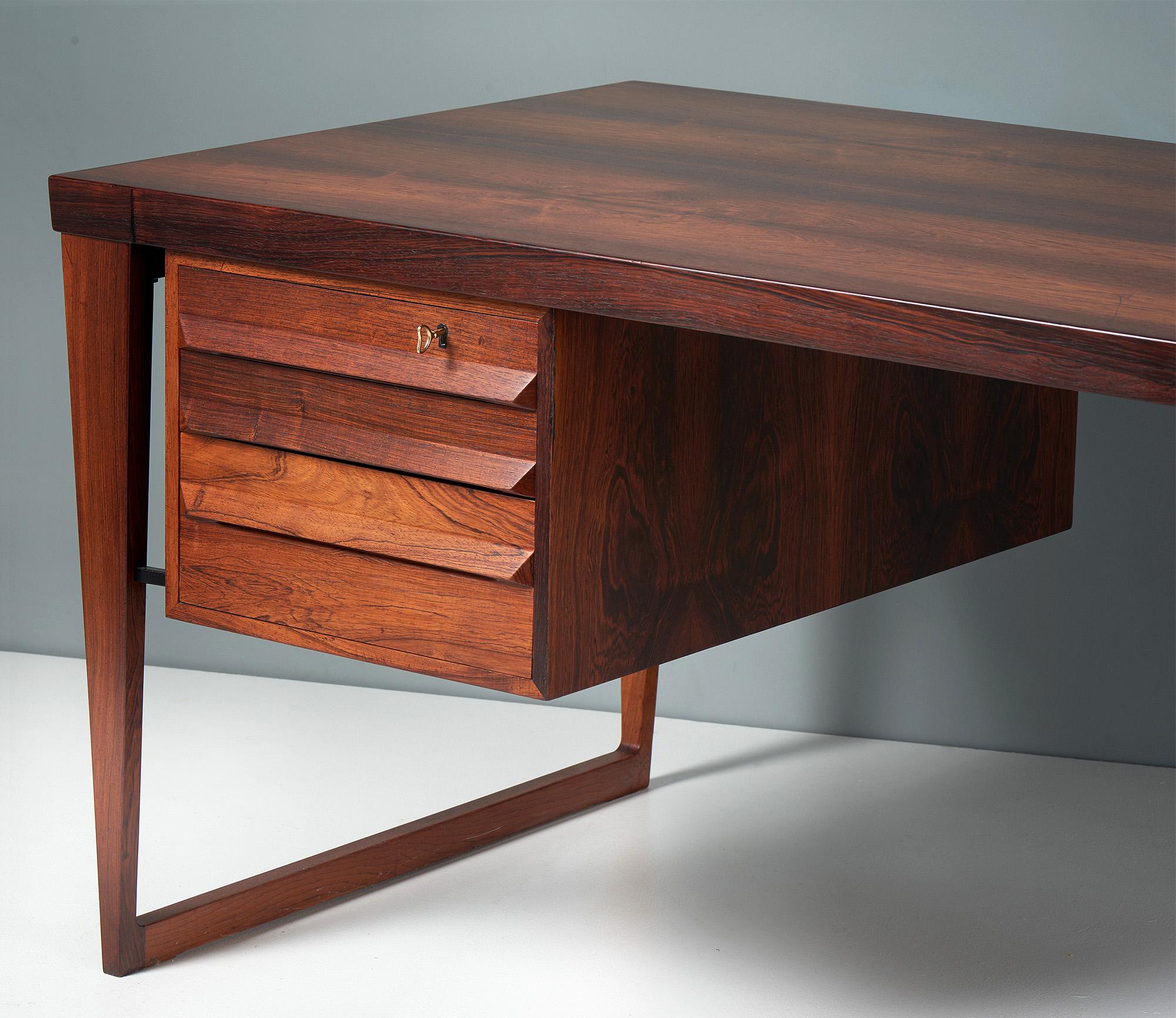 Kai Kristiansen Sled Leg Rosewood Desk c1960s For Sale 2