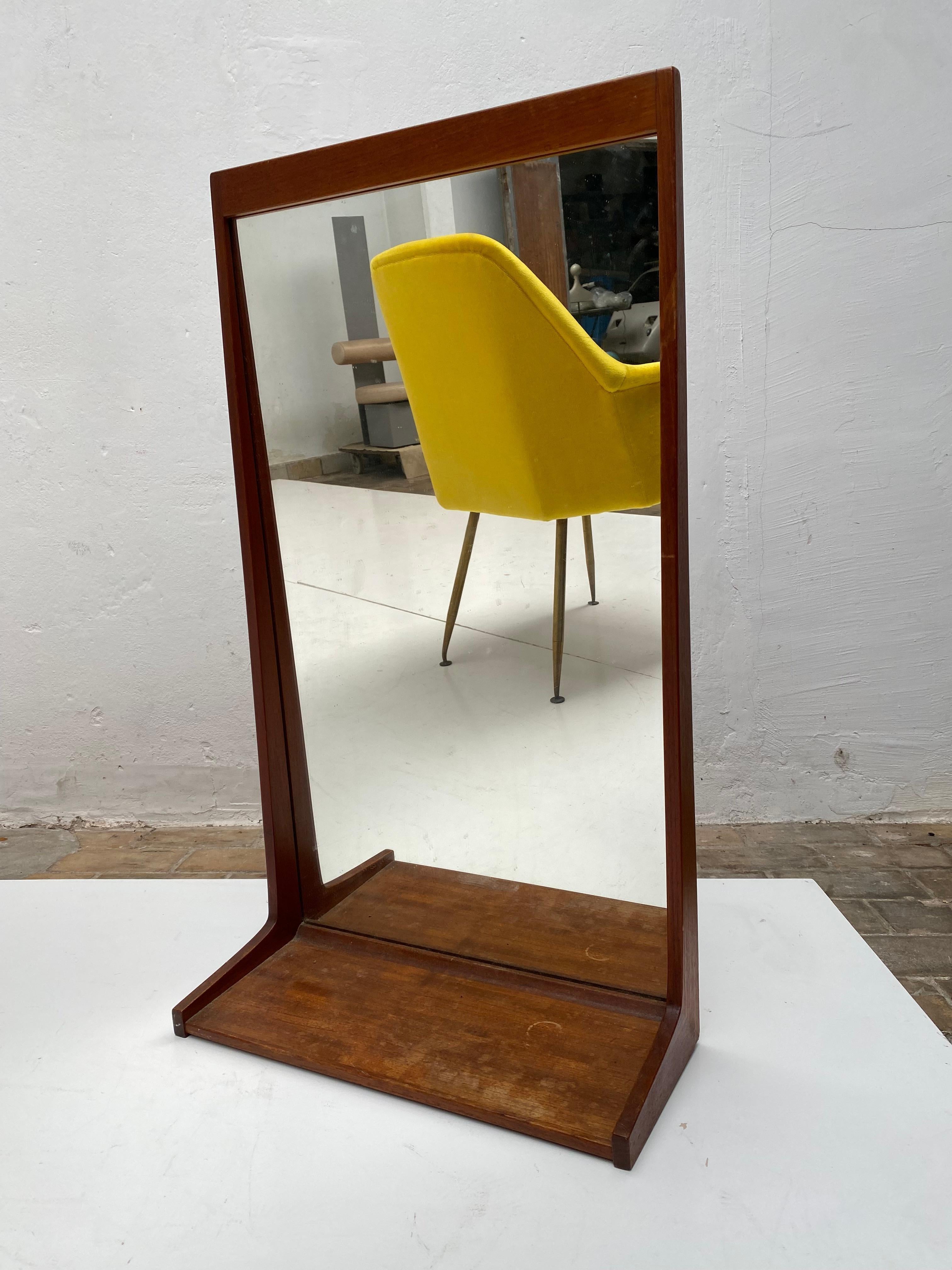 Miroir en teck massif Kai Kristiansen modèle 180 pour Aksel Kjersgaard, Danemark, années 1960 en vente 6