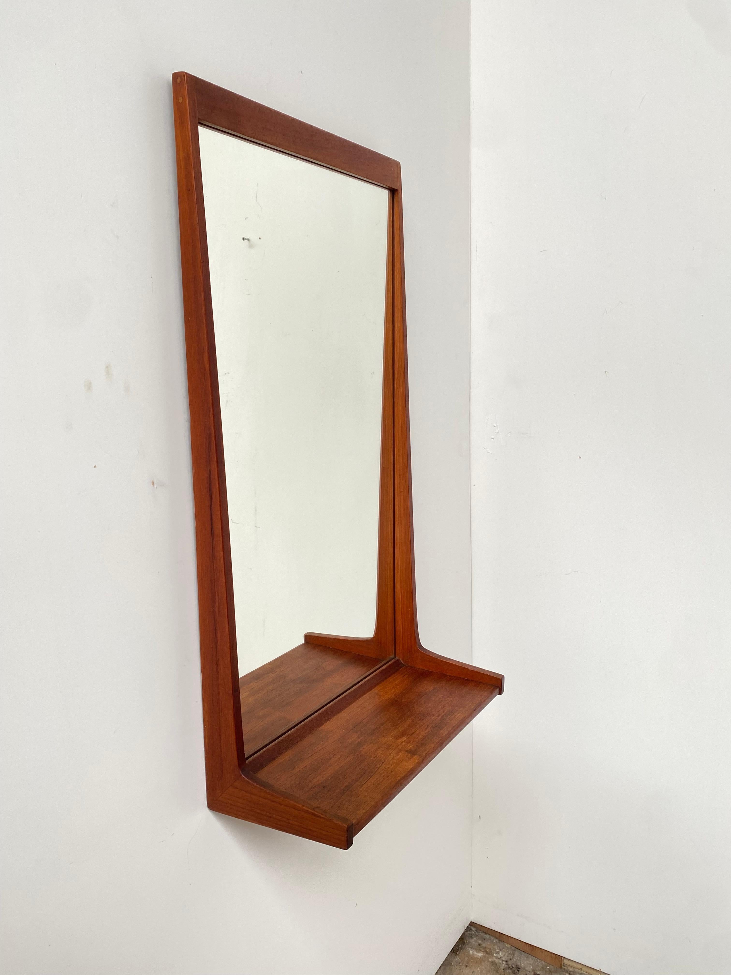 Miroir en teck massif Kai Kristiansen modèle 180 pour Aksel Kjersgaard, Danemark, années 1960 en vente 3