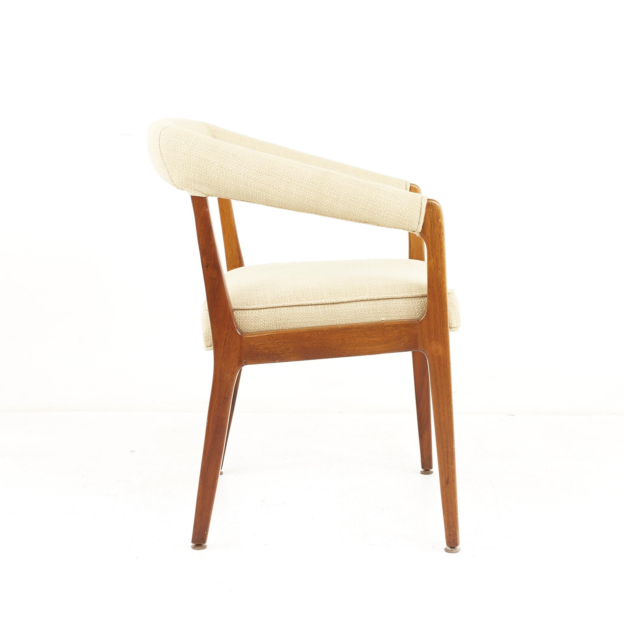 Kai Kristiansen Style Mid Century Danish Teak Occasional Lounge Chairs, A Pair For Sale 4