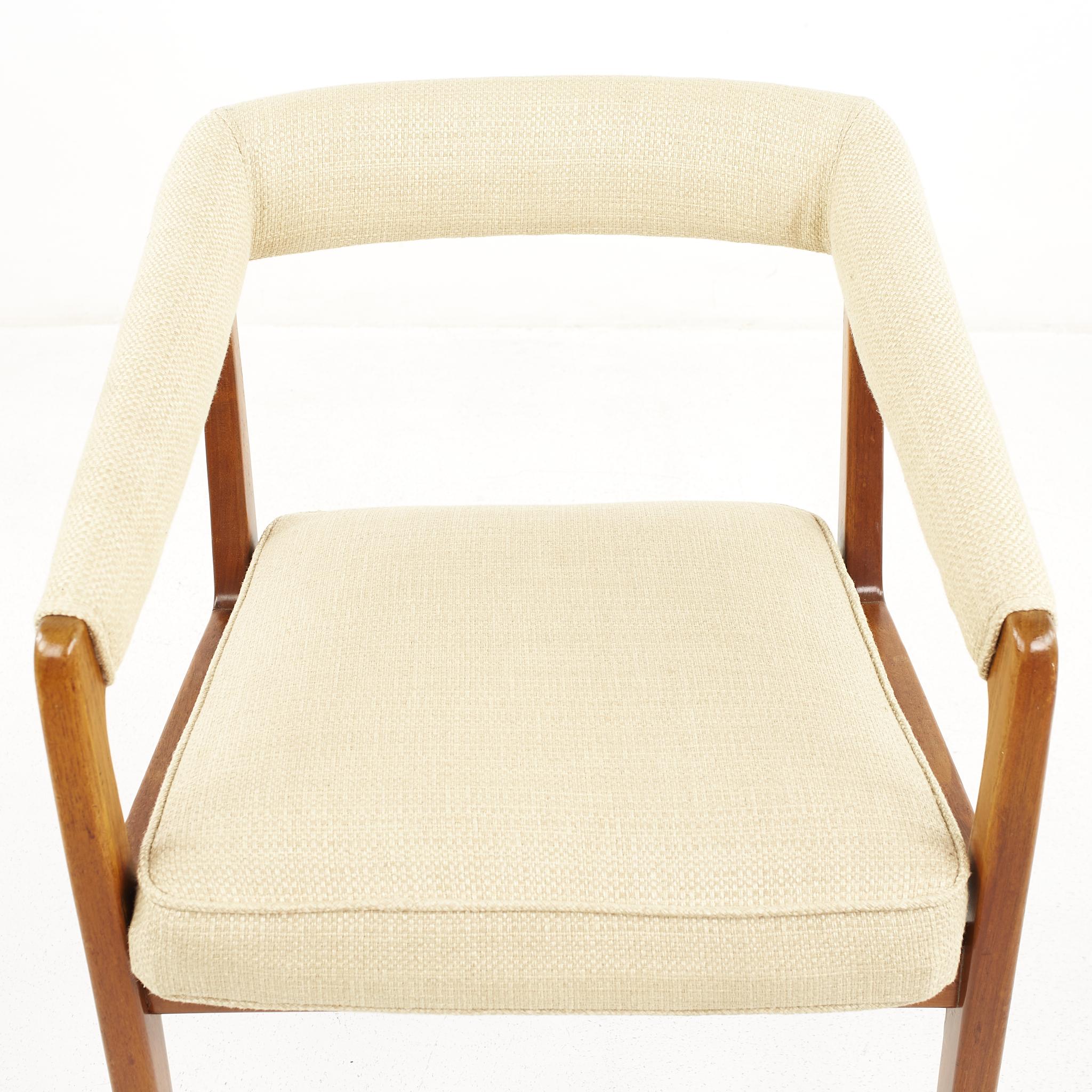 Kai Kristiansen Style Mid Century Danish Teak Occasional Lounge Chairs, A Pair For Sale 6