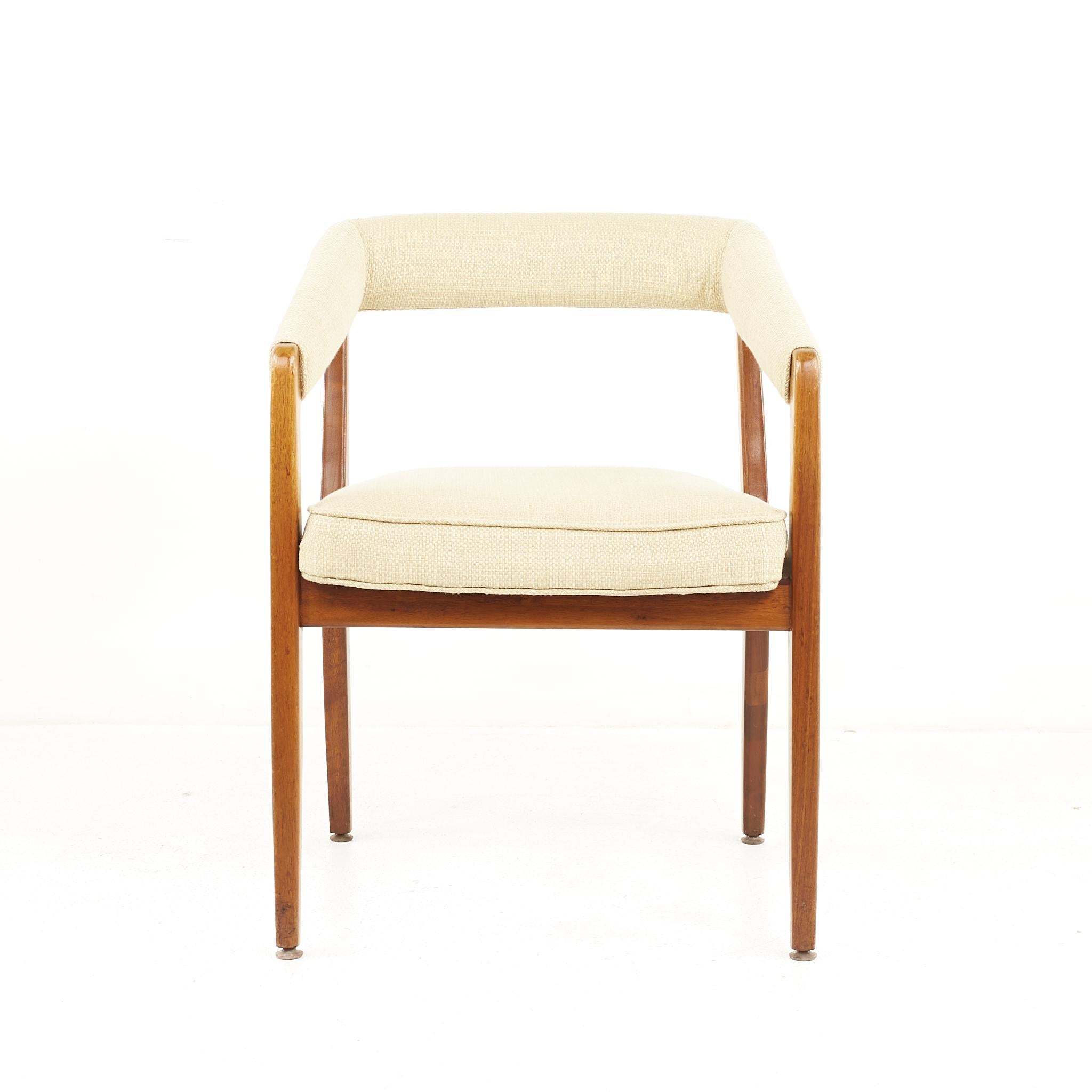 Late 20th Century Kai Kristiansen Style Mid Century Danish Teak Occasional Lounge Chairs, A Pair For Sale