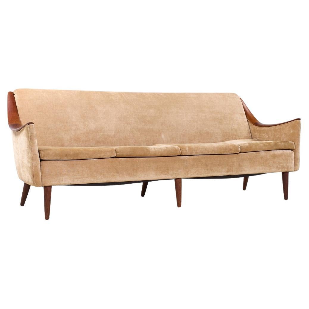 Kai Kristiansen Stil Mid Century Danish Teak Sofa im Angebot