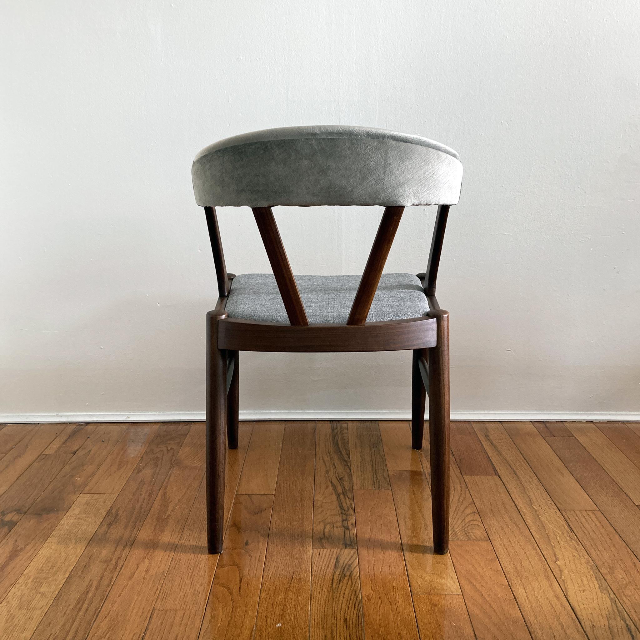 Kai Kristiansen Style Reupholstered Curved Back Gray Teak Chair, Danish, 1960s In Good Condition For Sale In New York, NY