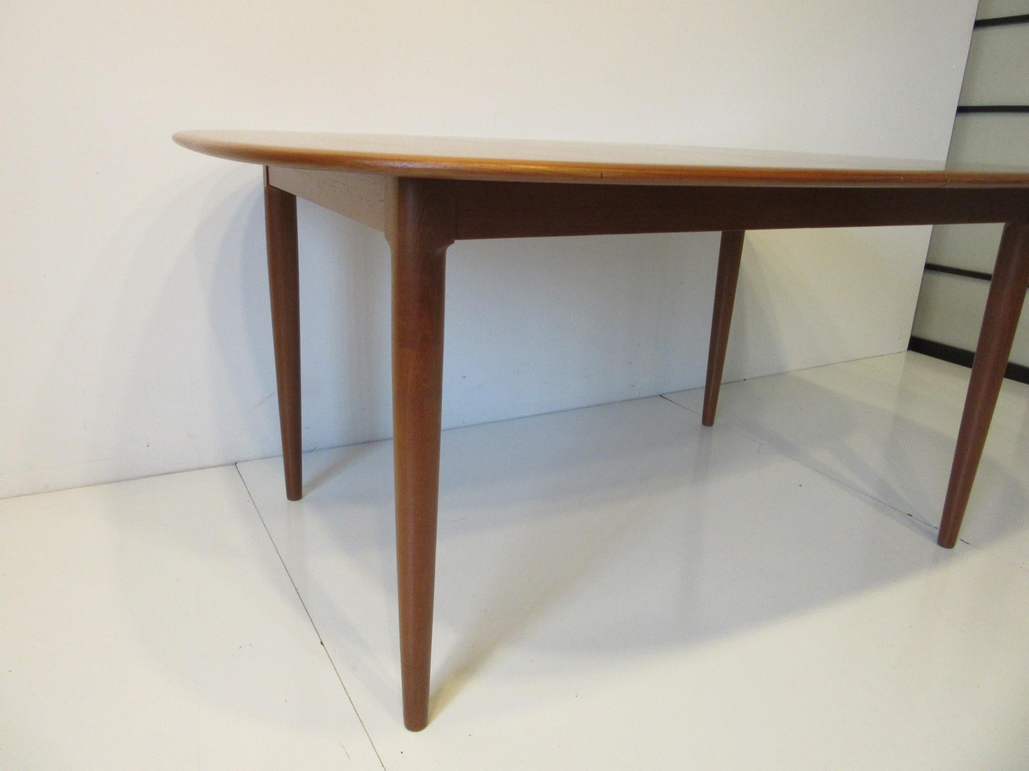 Mid-Century Modern Kai Kristiansen Styled Danish Teak Dining Table for Skovmand & Andersen