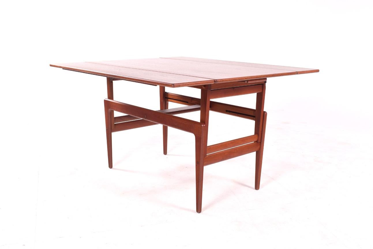Mid-Century Modern Kai Kristiansen Teak Coffee/Dining Table, Extendable
