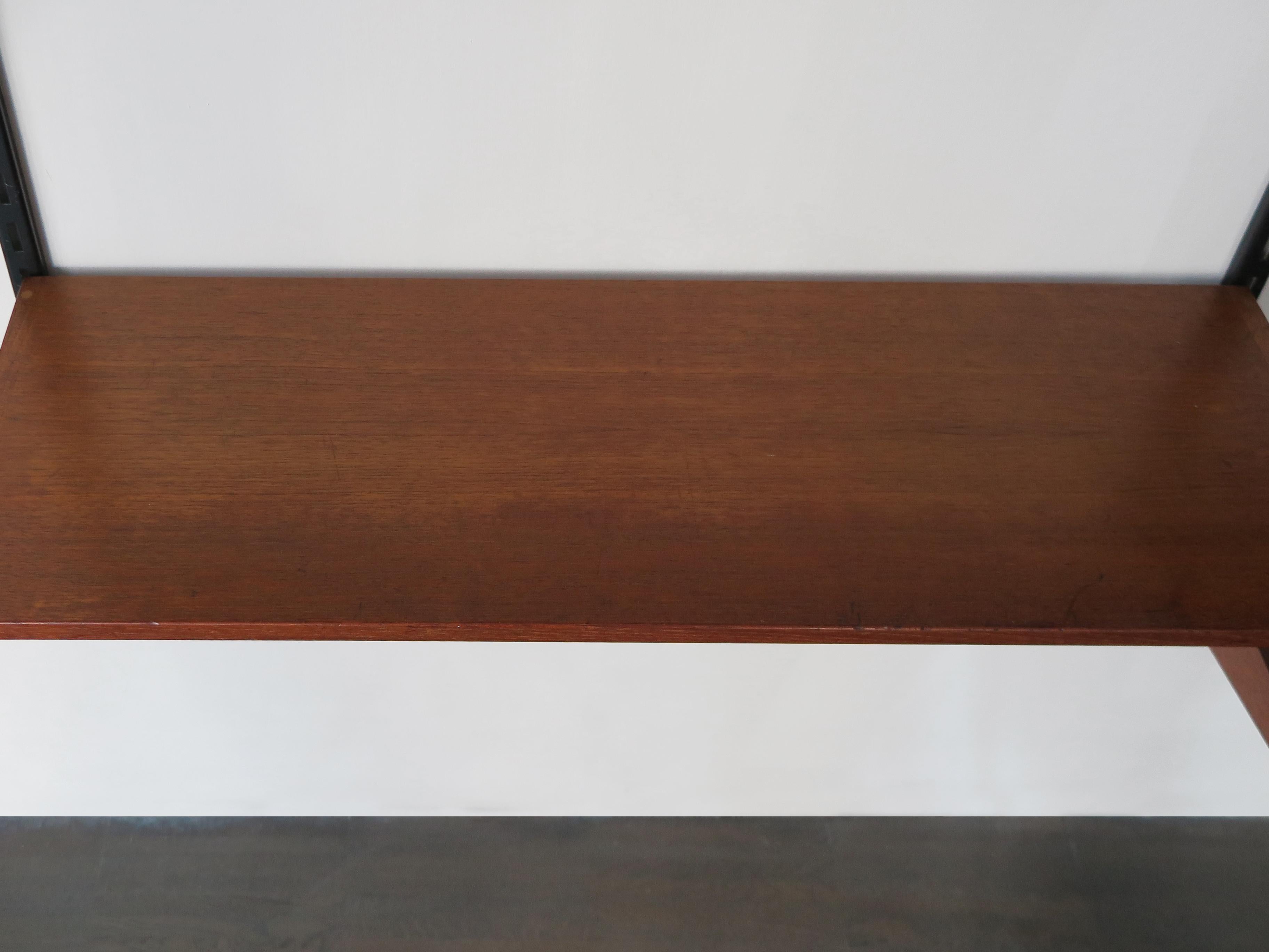 Kai Kristiansen Teak Scandinavian Shelves System for FM Møbler, 1960s In Good Condition In Reggio Emilia, IT