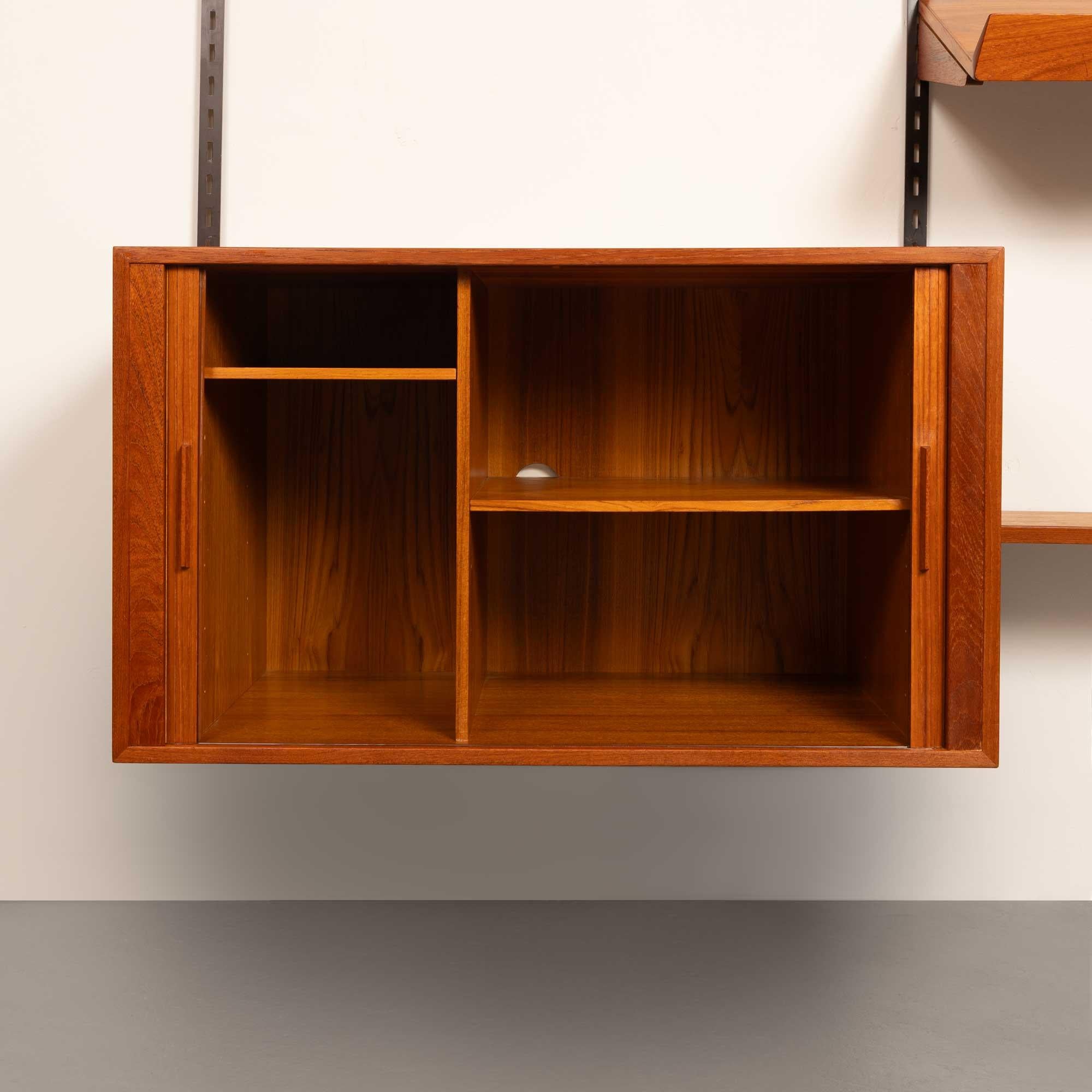 Kai Kristiansen Teakholz-Wandsystem Dänisch Mid-Century 1960er Jahre mit Tambour-Schrank 9