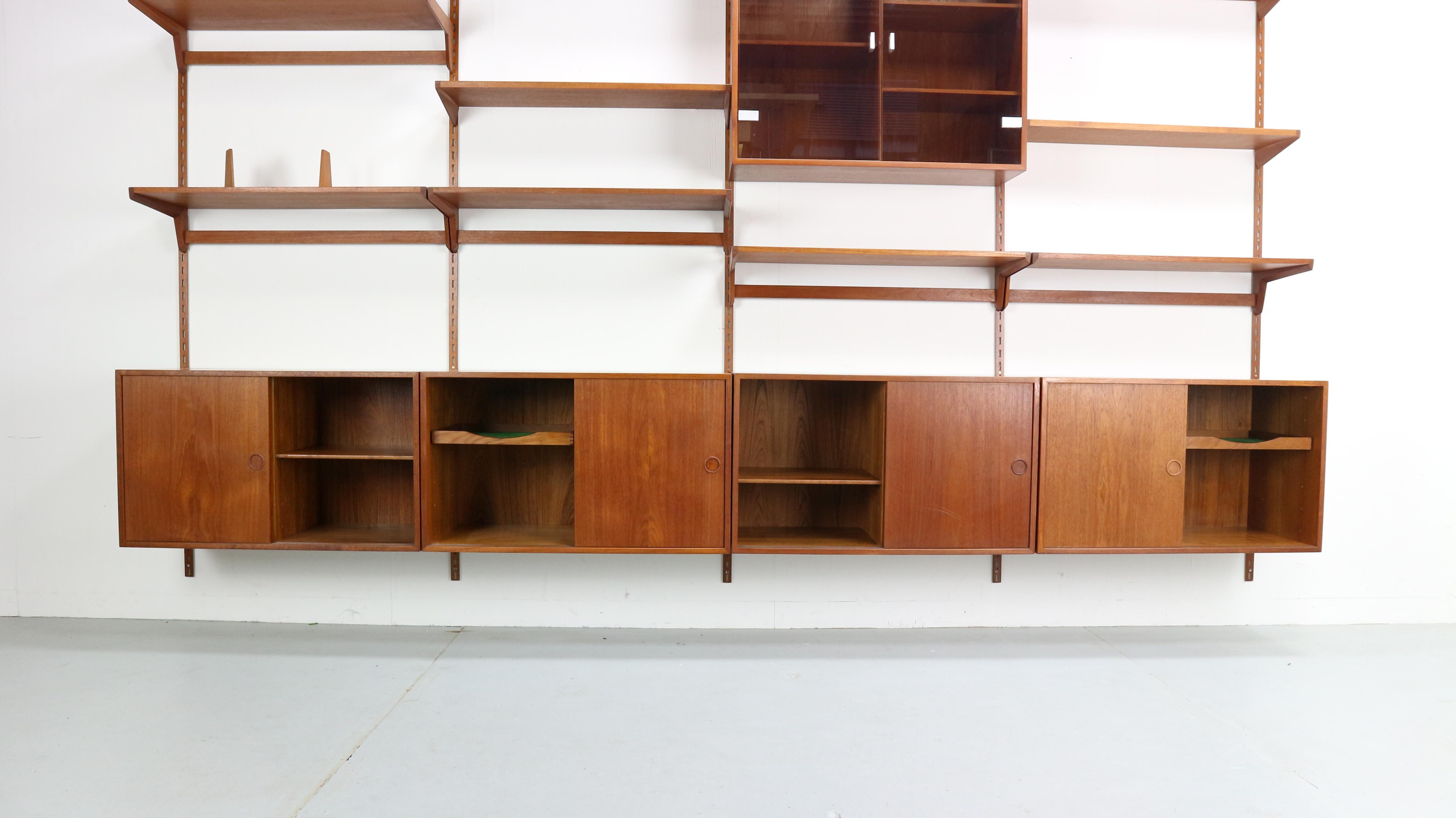 Kai Kristiansen Teak Wall Unit for FM Møbler Denmark, 1960s 4
