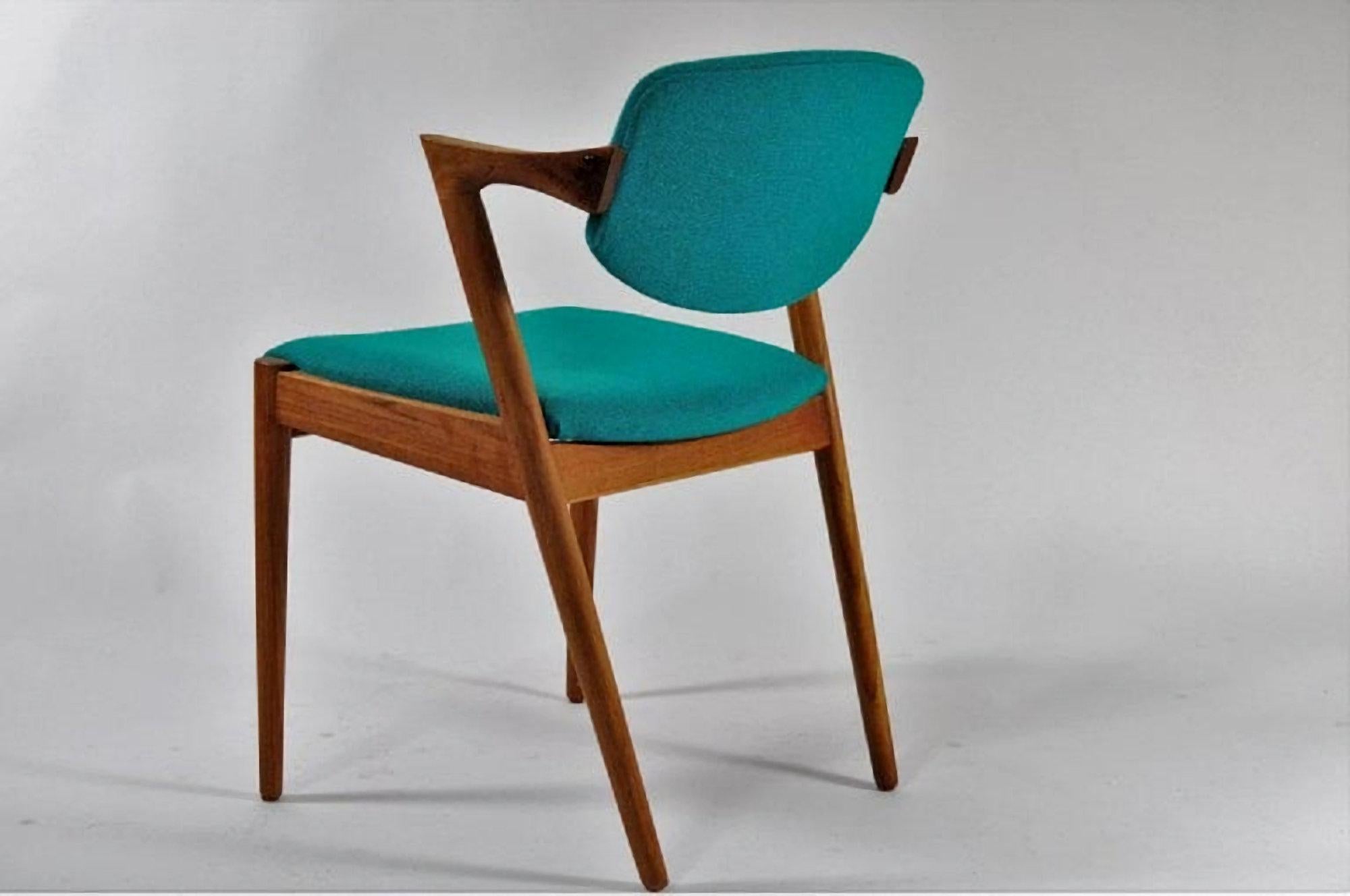 Danish Kai Kristiansen Ten Fully Restored and Customizable Model 42 Teak Dining Chairs For Sale