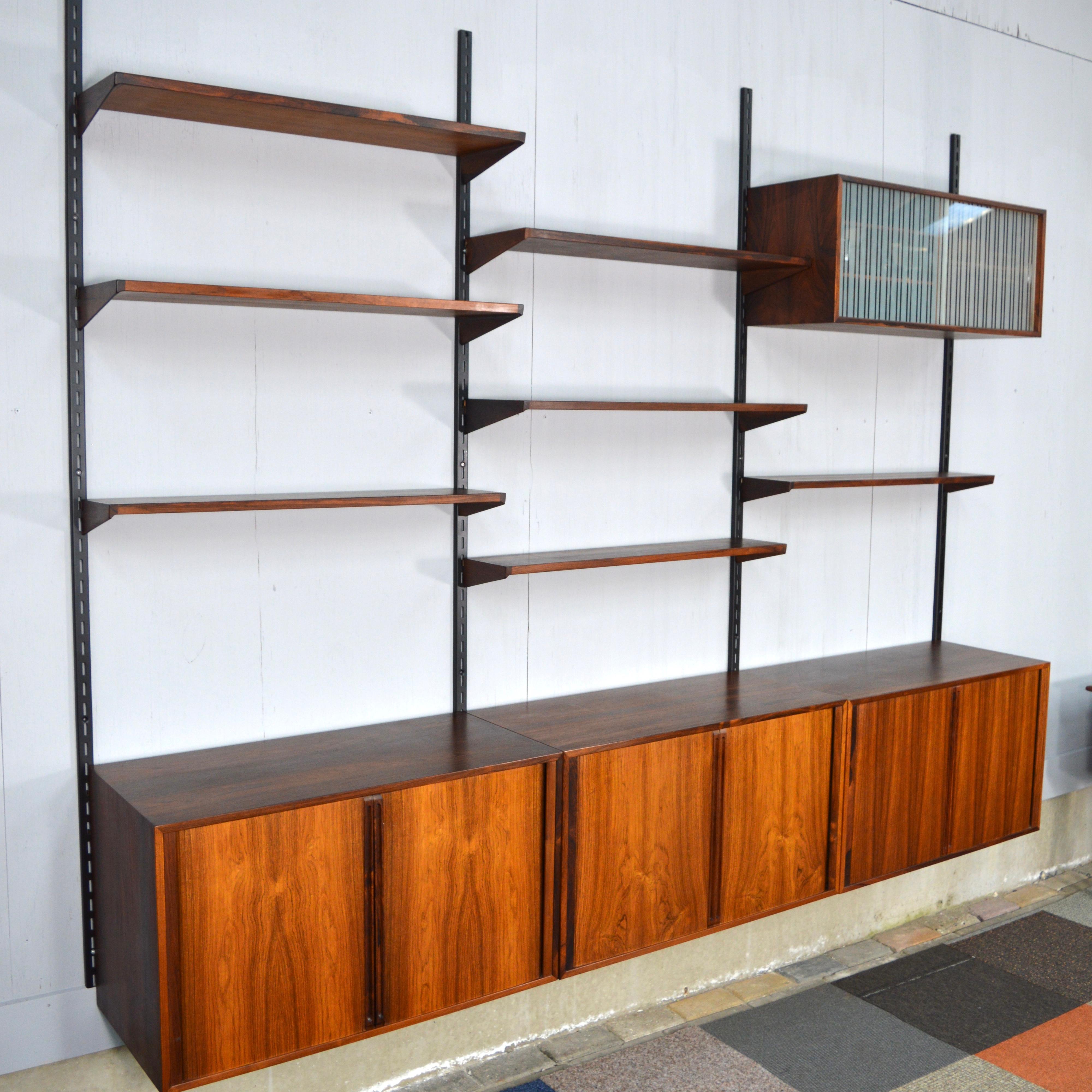 Kai Kristiansen Wall Unit in Brazilian Rosewood, Denmark, 1950s In Excellent Condition In Pijnacker, Zuid-Holland