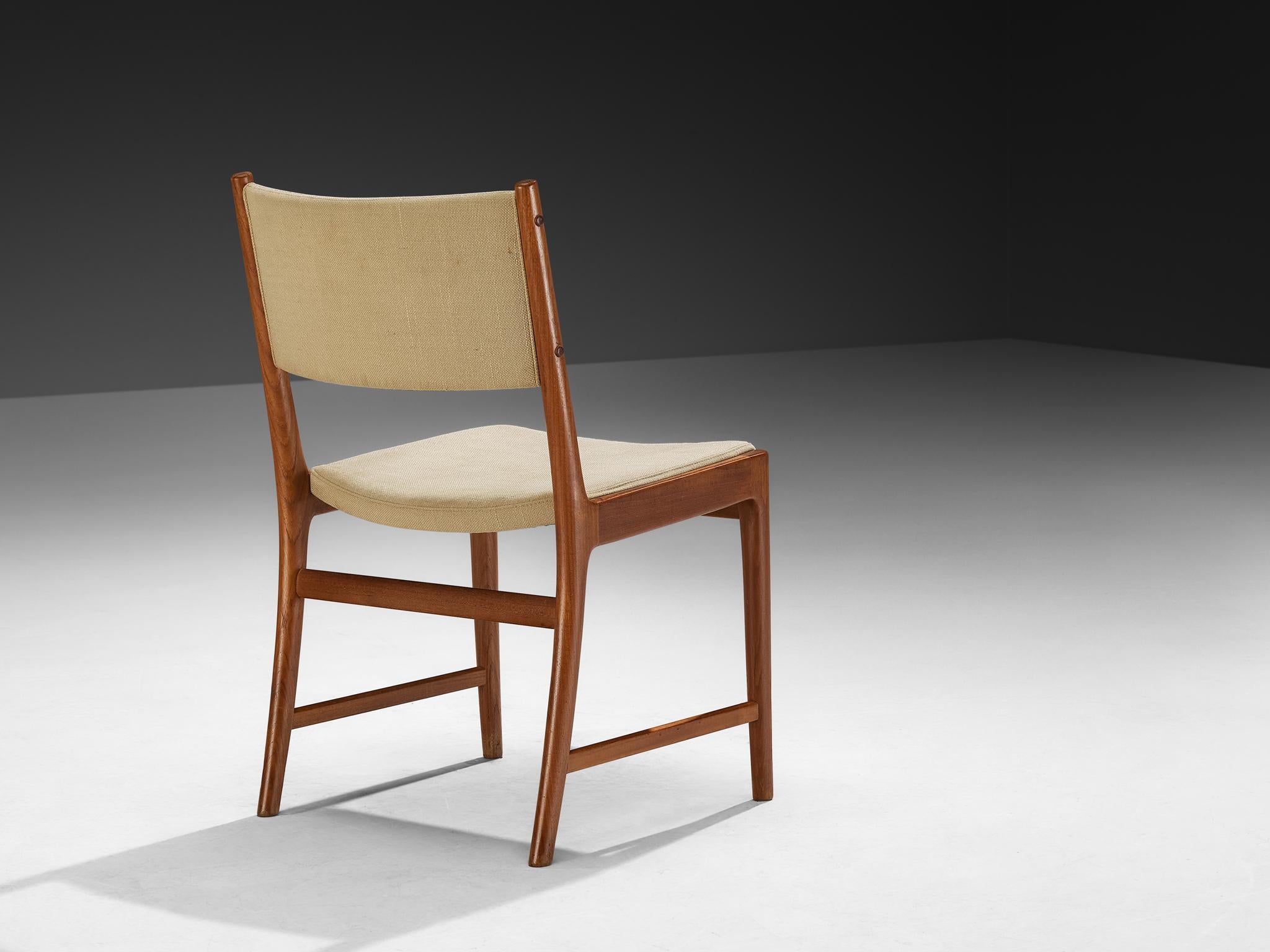 Kai Lyngfeldt Larsen paire de chaises de salle à manger en teck en vente 1