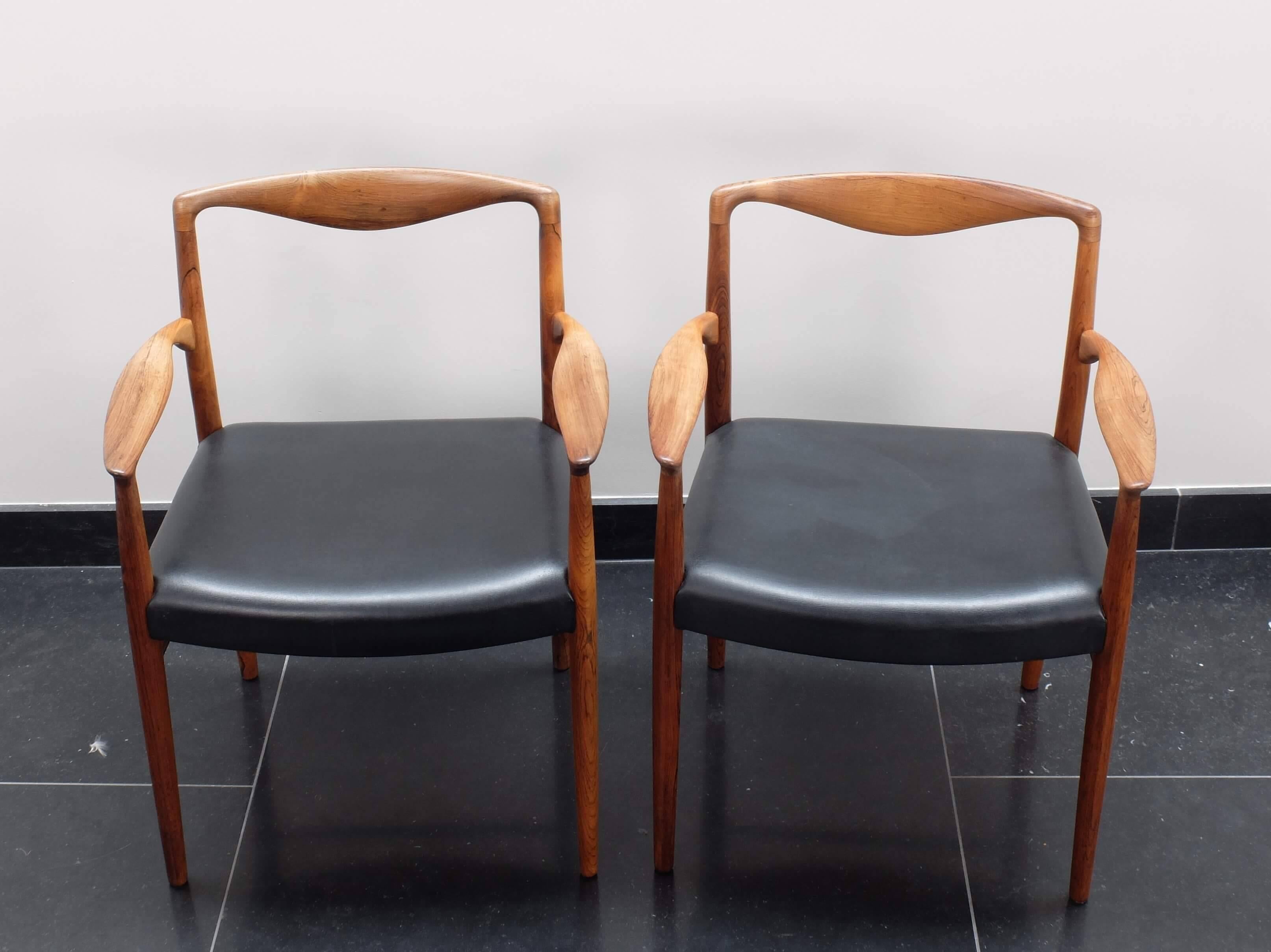 Kai Lyngfeldt Larsen for Soren Willadsen Dining Chairs Armchairs Danish 1960s For Sale 1