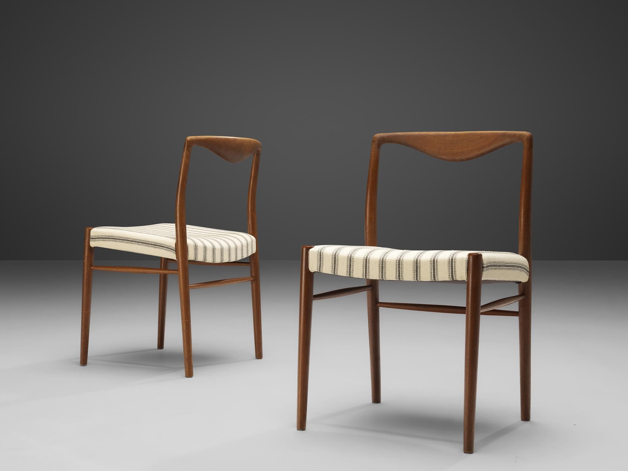 Kai Lyngfeldt Larsen Set of Six Dining Chairs in Teak  In Good Condition For Sale In Waalwijk, NL