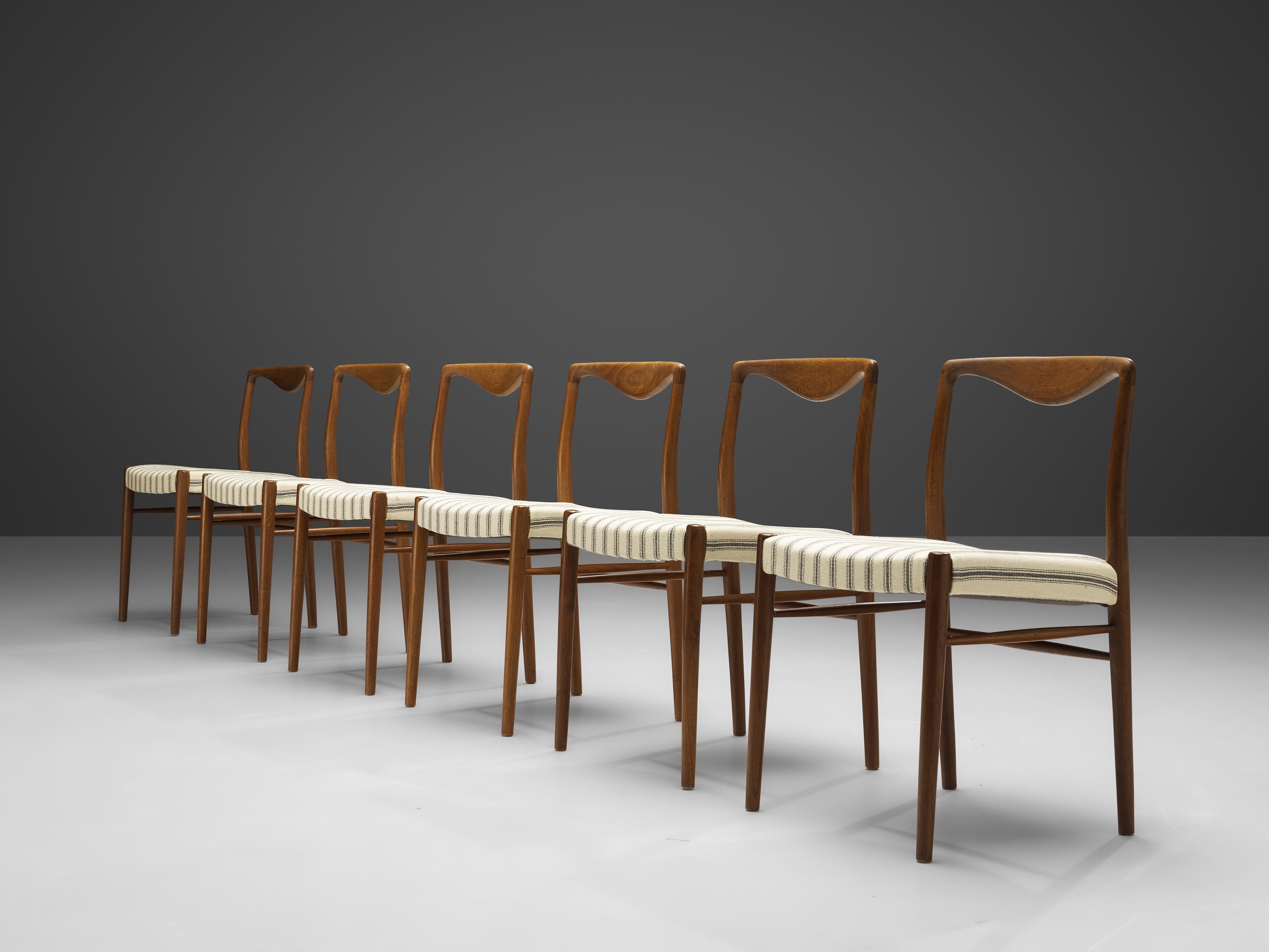 Kai Lyngfeldt Larsen Set of Six Dining Chairs in Teak In Good Condition In Waalwijk, NL