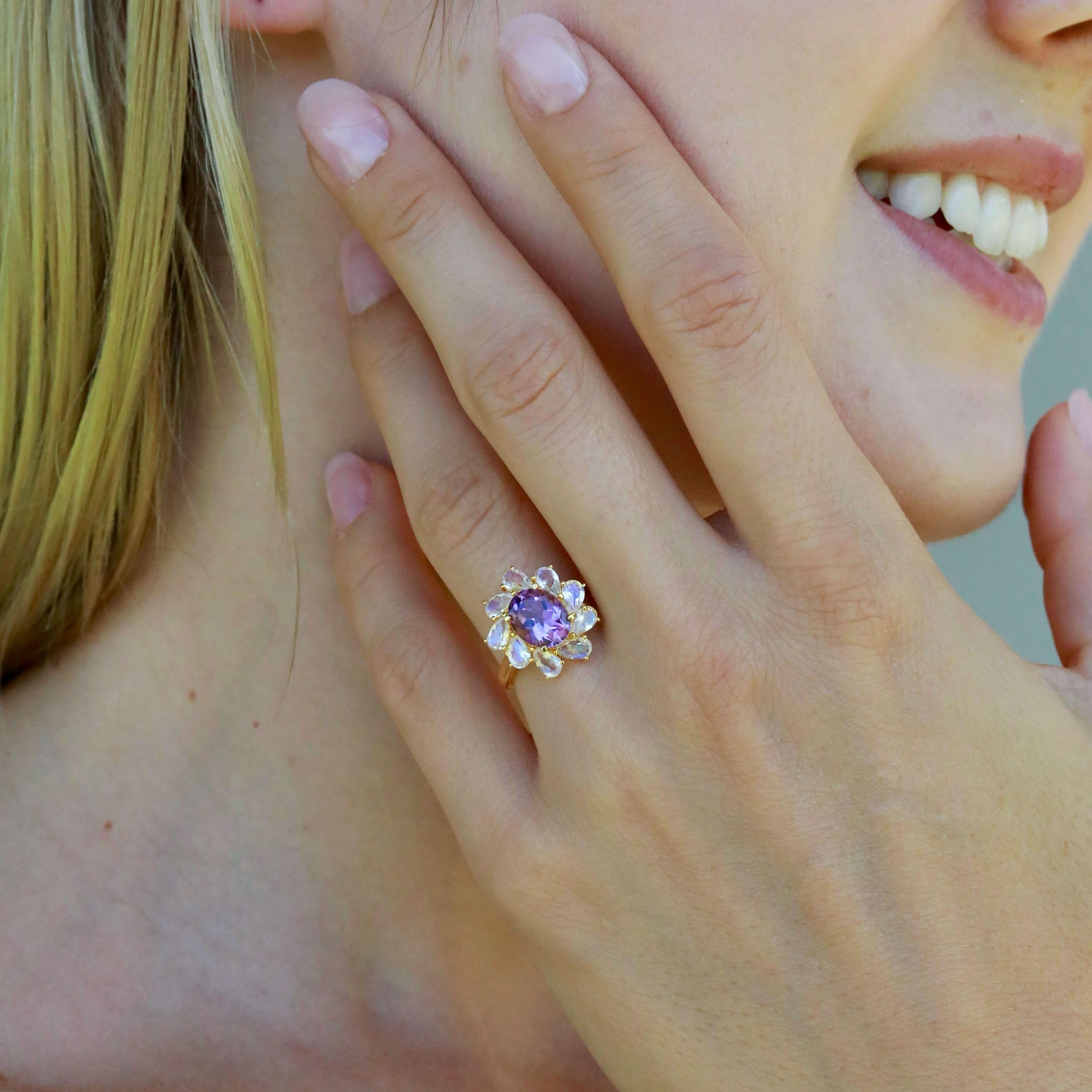 Kai Mellissa 6,70ctw Amethyst & Mondstein Ring Damen im Angebot