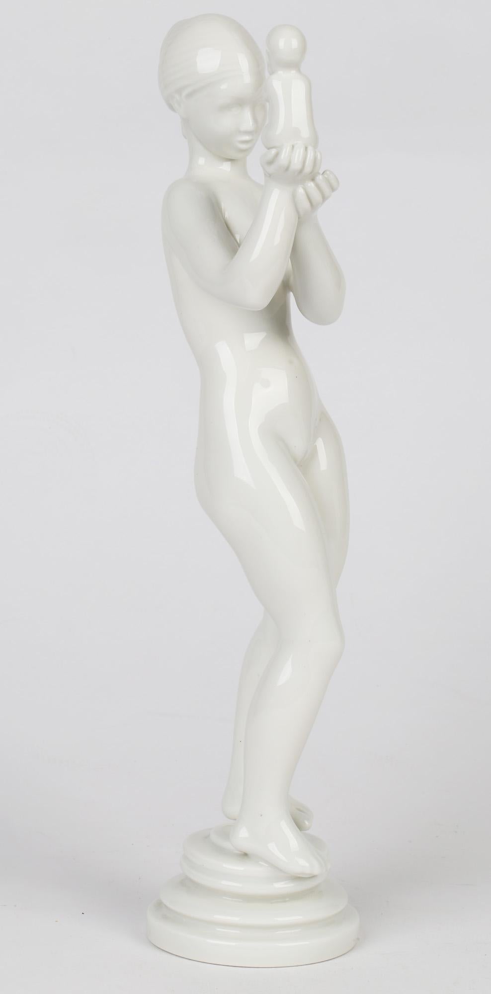 Kai Nielsen '1882-1924' Bing & Grondhal Porcelain Mother & Child Sculpture For Sale 3