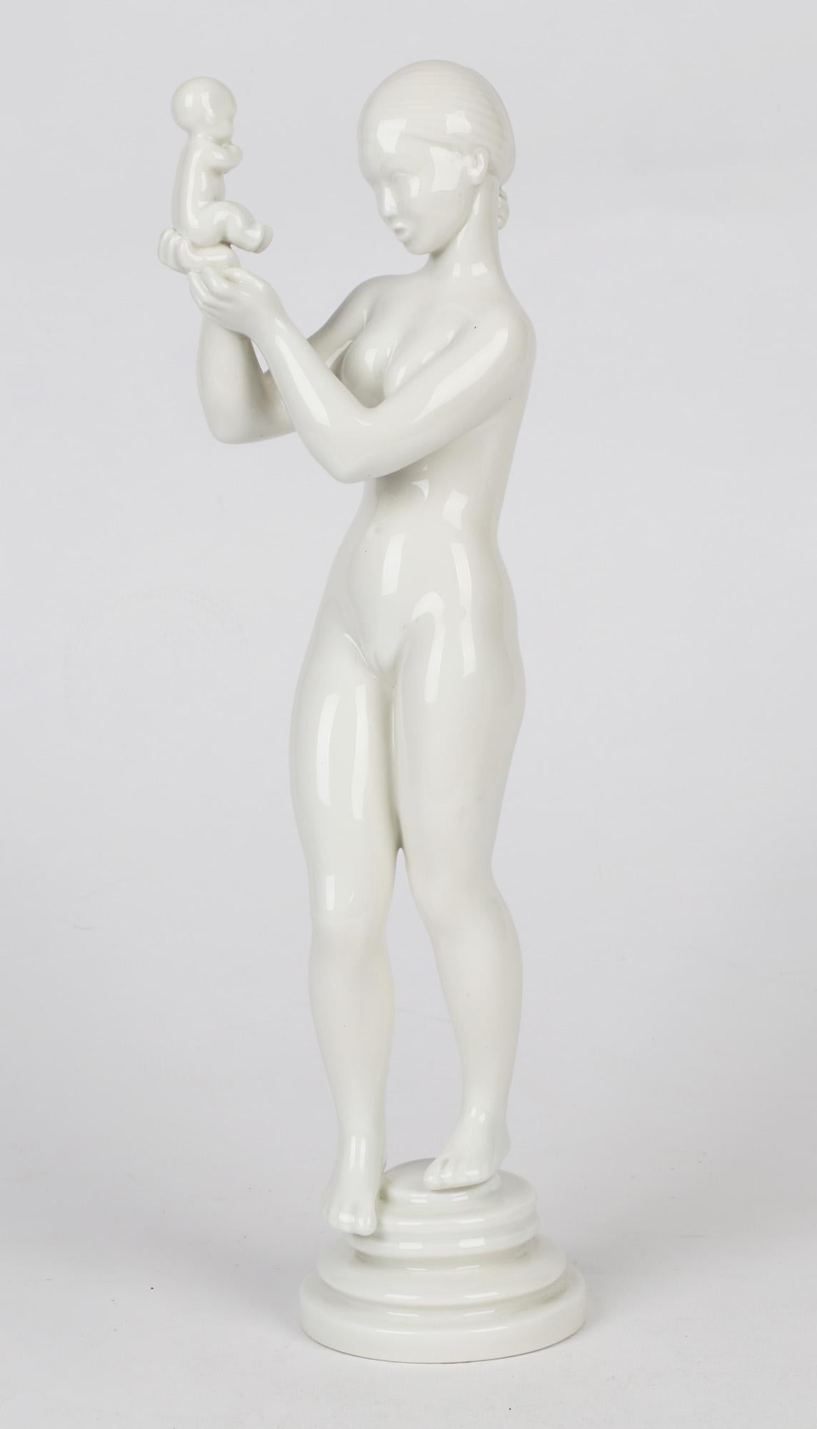 Early 20th Century Kai Nielsen '1882-1924' Bing & Grondhal Porcelain Mother & Child Sculpture For Sale
