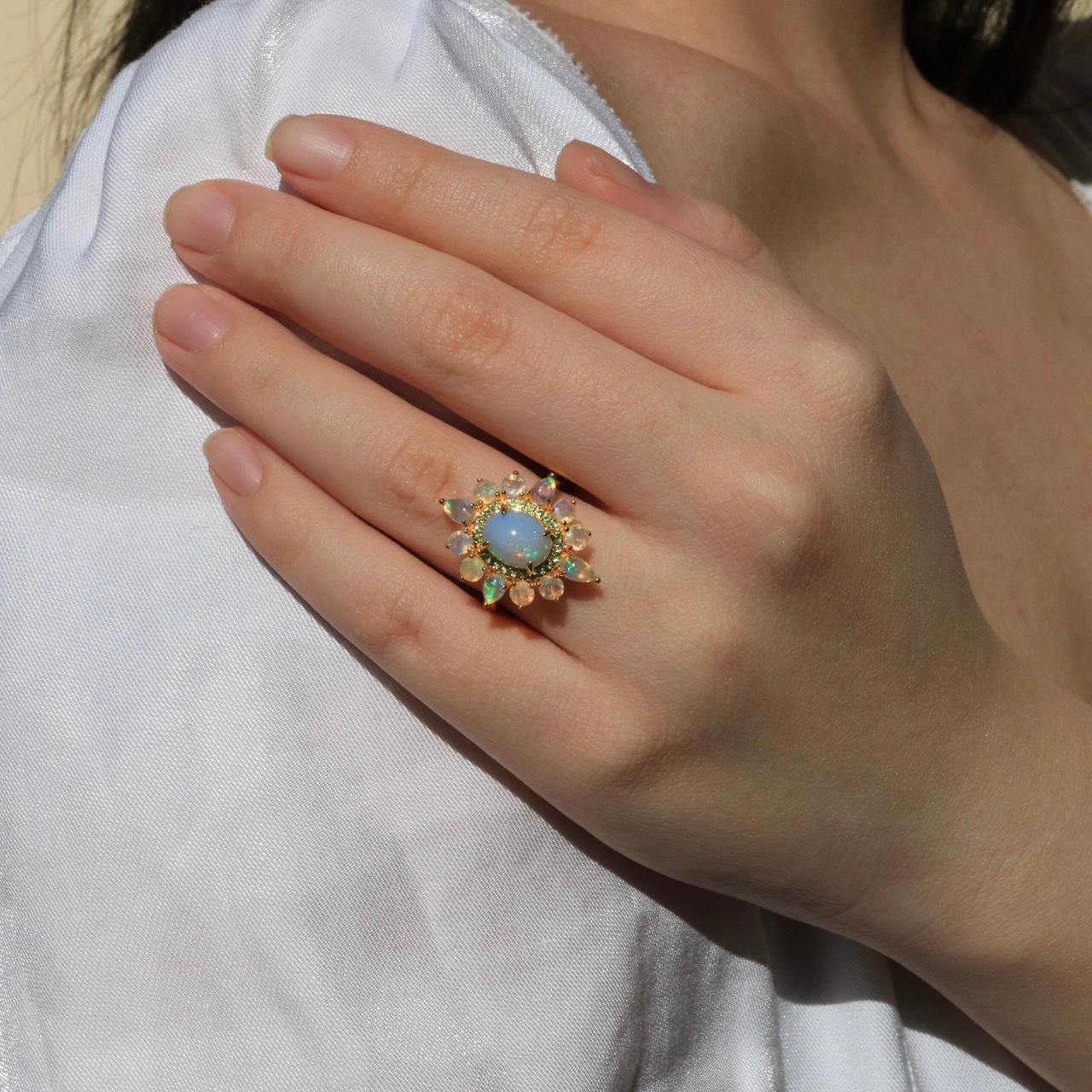 For Sale:  Kai Opal Tsavorite Cocktail Ring 4