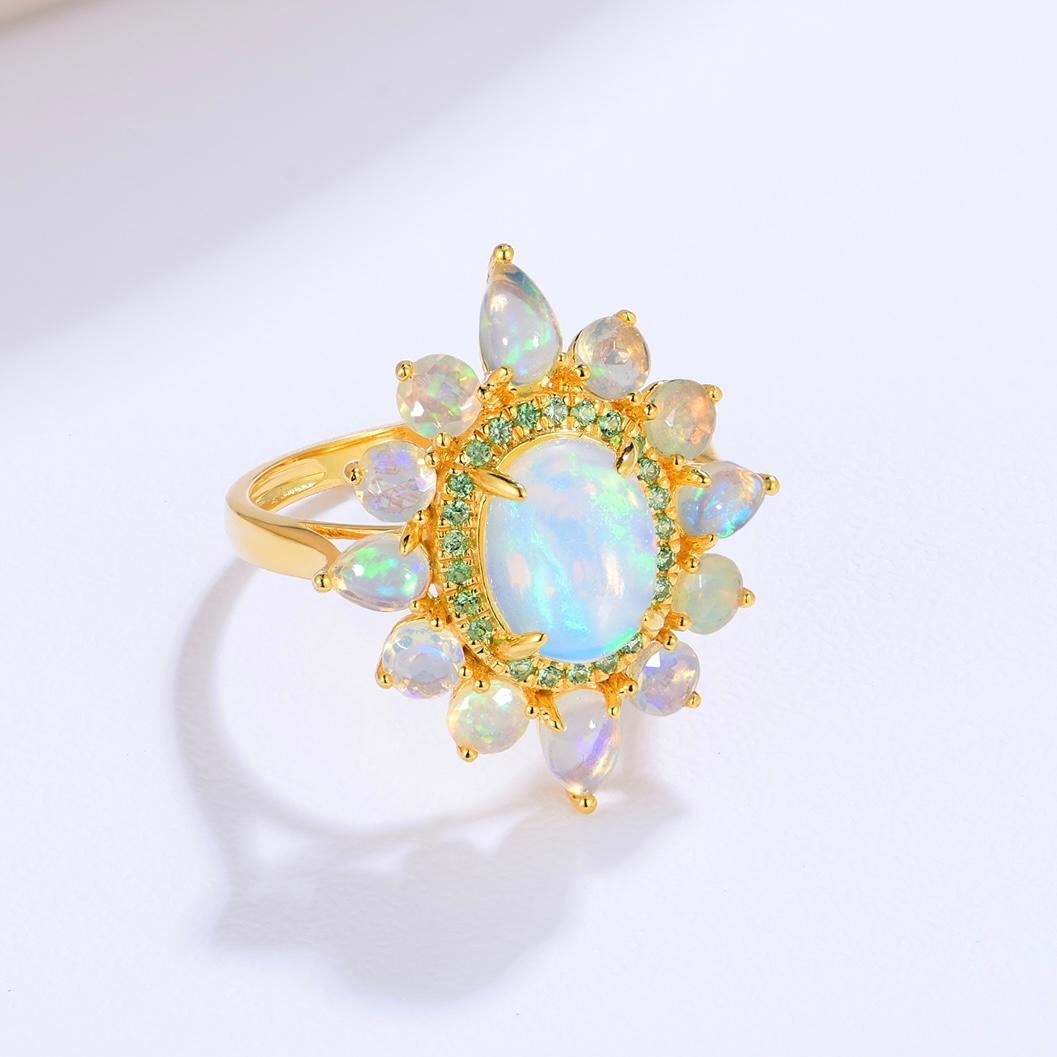 For Sale:  Kai Opal Tsavorite Cocktail Ring 5