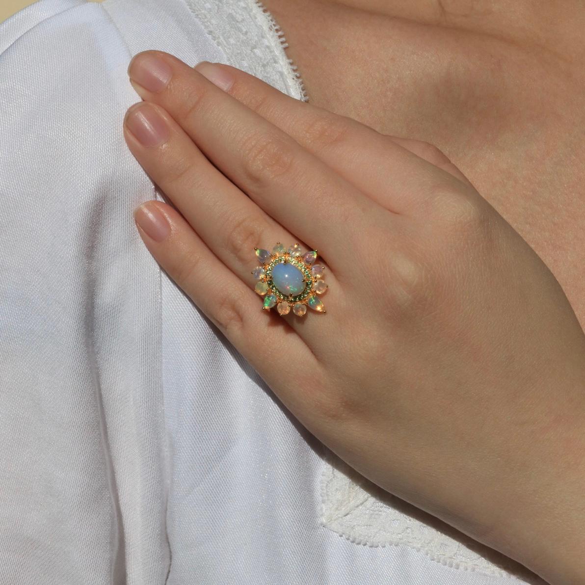 For Sale:  Kai Opal Tsavorite Cocktail Ring 7