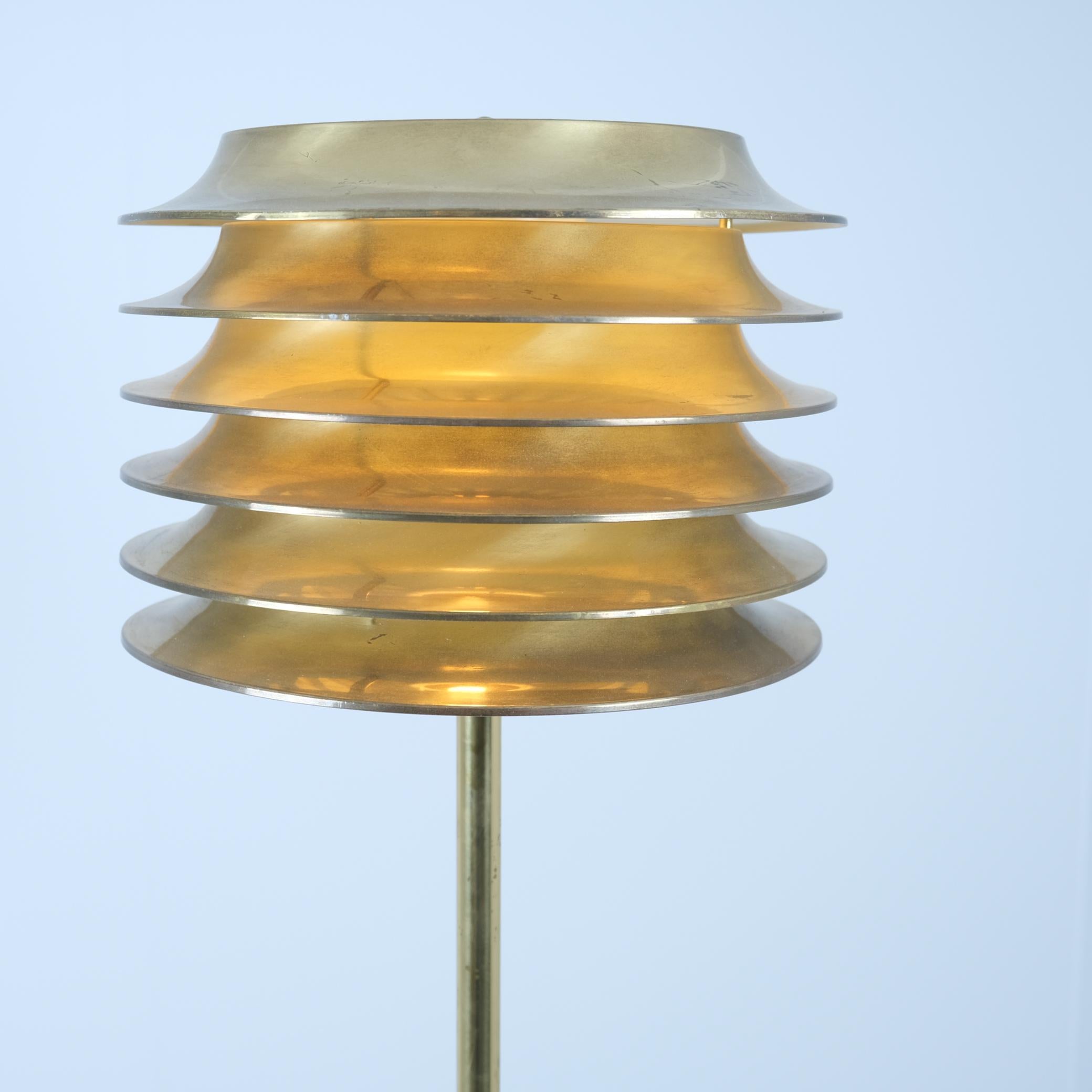 Mid-Century Modern Lampadaire Finnmark de Kai Ruokonen pour l'hôtel Vaakuna, Orno, 1970 en vente