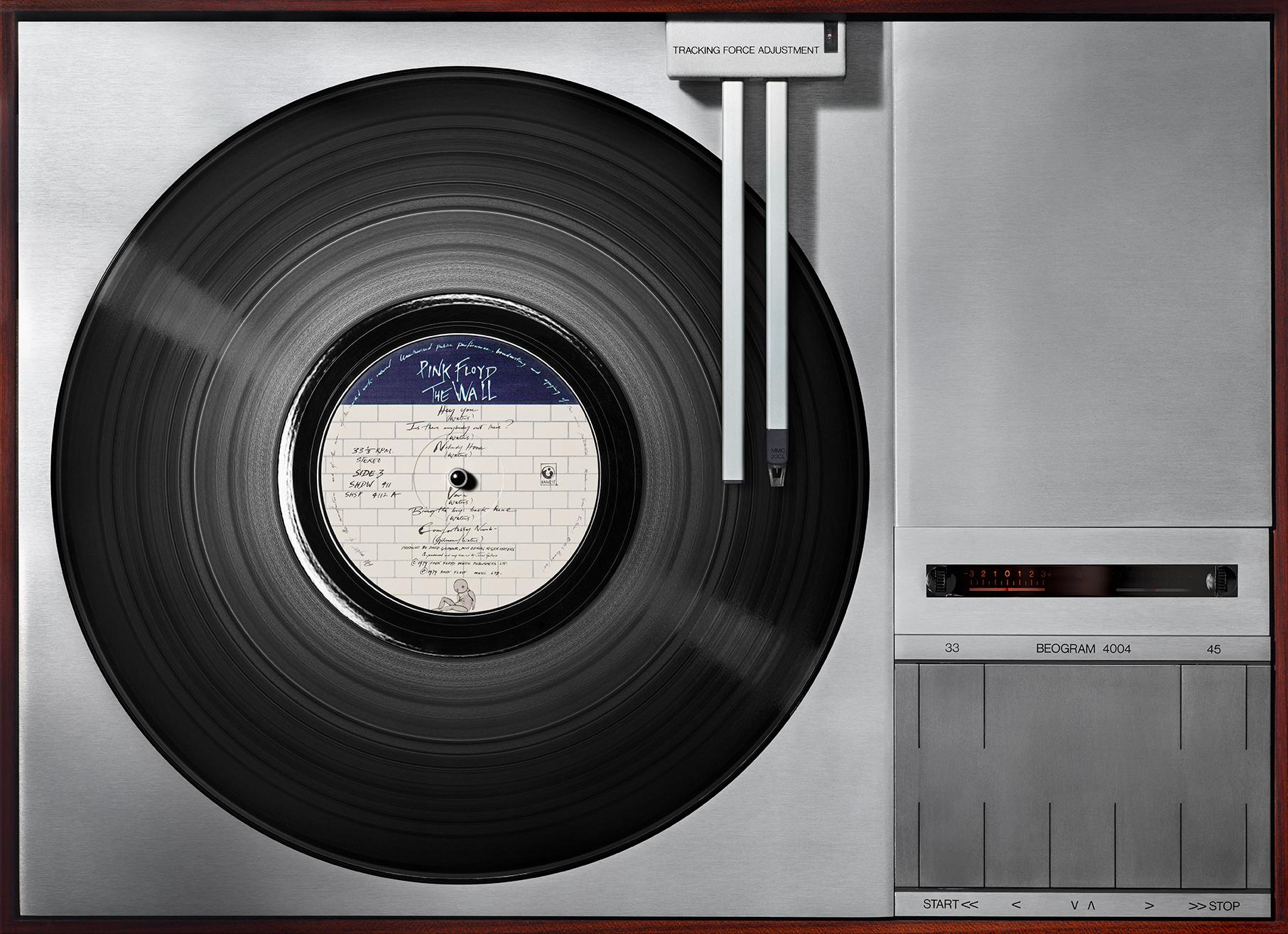 B&O - Tangential - Pink Floyd - The Wall, World Records (Photograph)